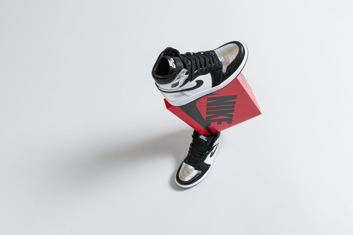 Nike Air Jordan 1 Women's 'Silver Toe' | UP THERE