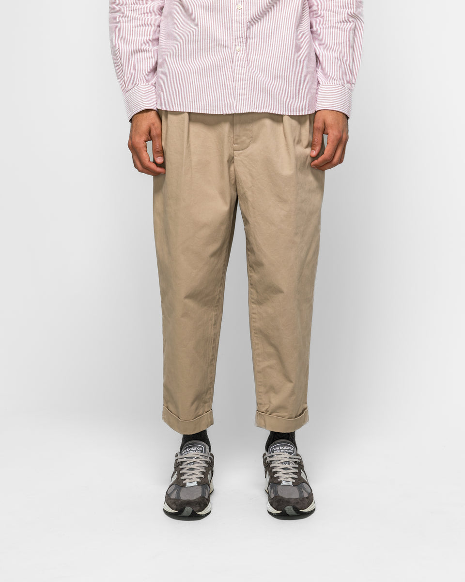 Beams Plus - 2 Pleat Twill Pants - Khaki | UP THERE