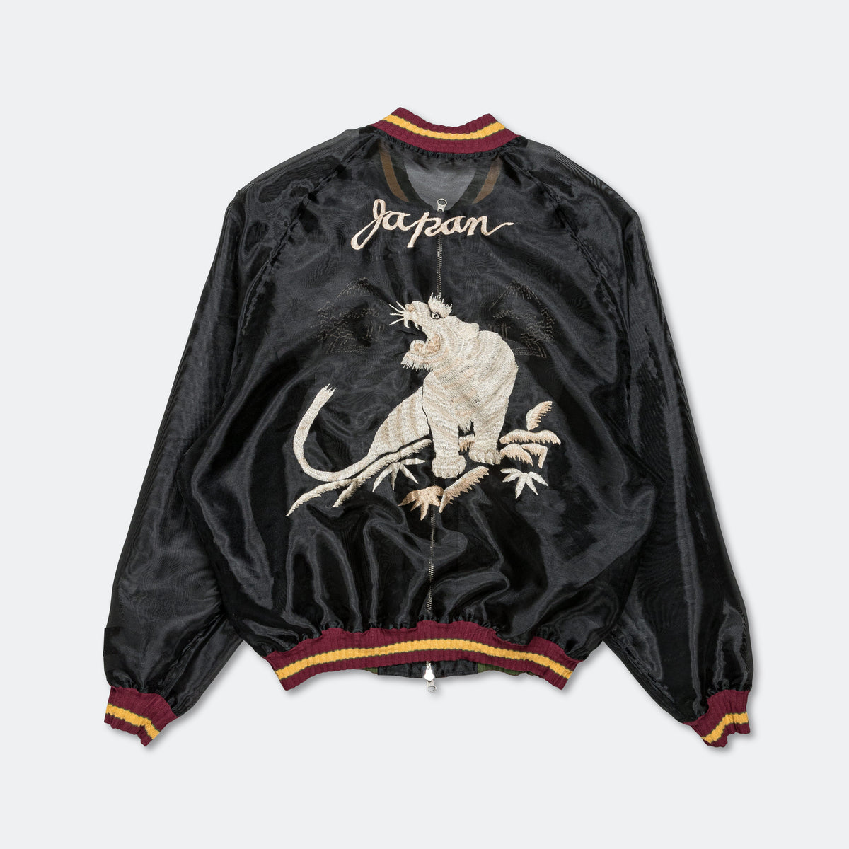 Sheer Pearl Mosquito Guard Souvenir JKT (TIGER) - Black | UP THERE