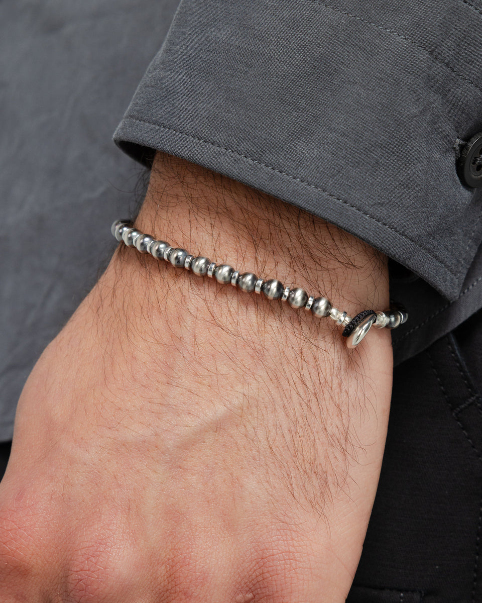 Mikia - Navajo Pearl 5mm Bracelet - 925 Silver | UP THERE