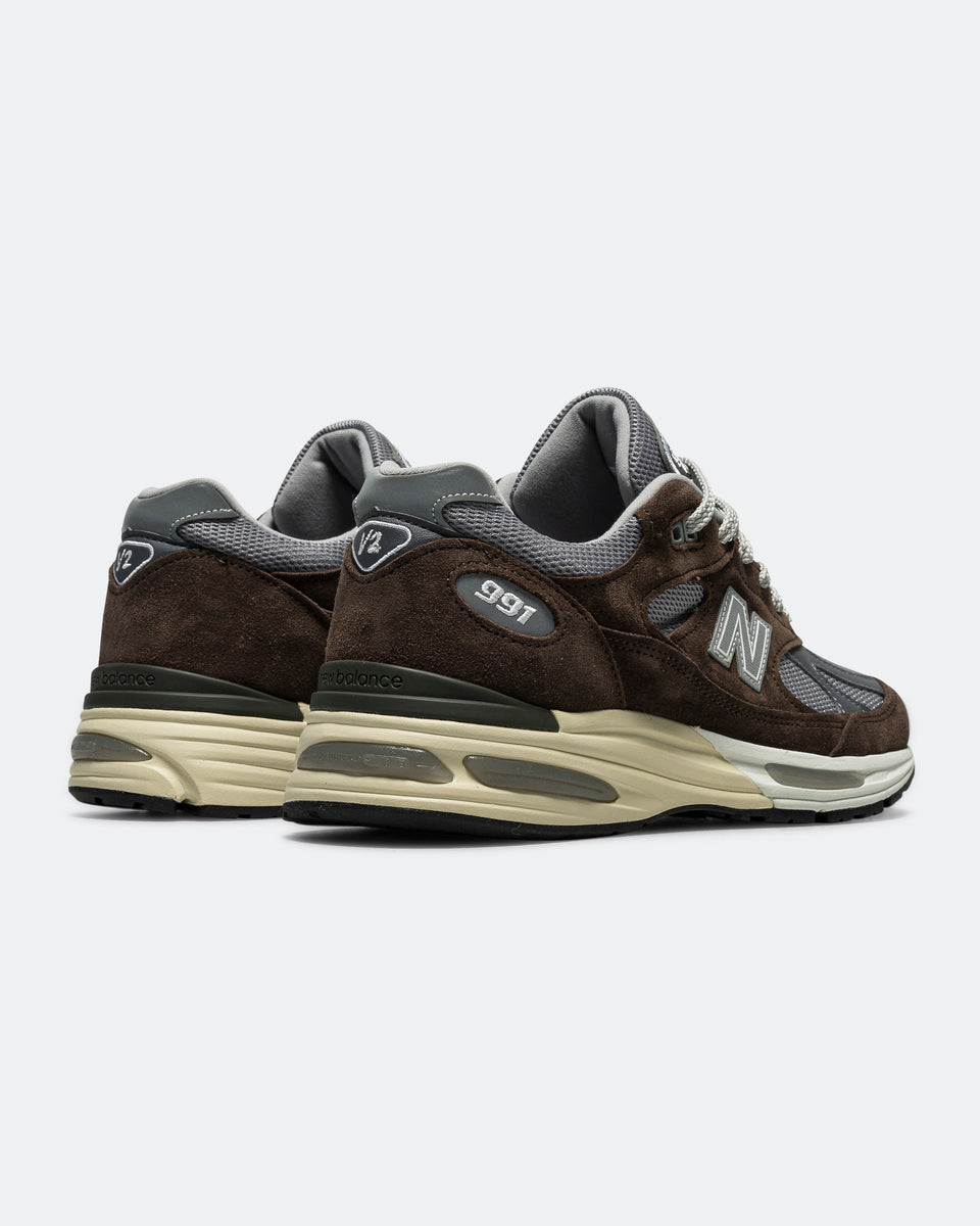 U991BG2 | UP THERE