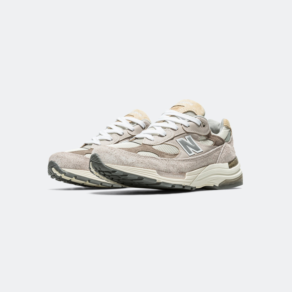 U992MM | UP THERE