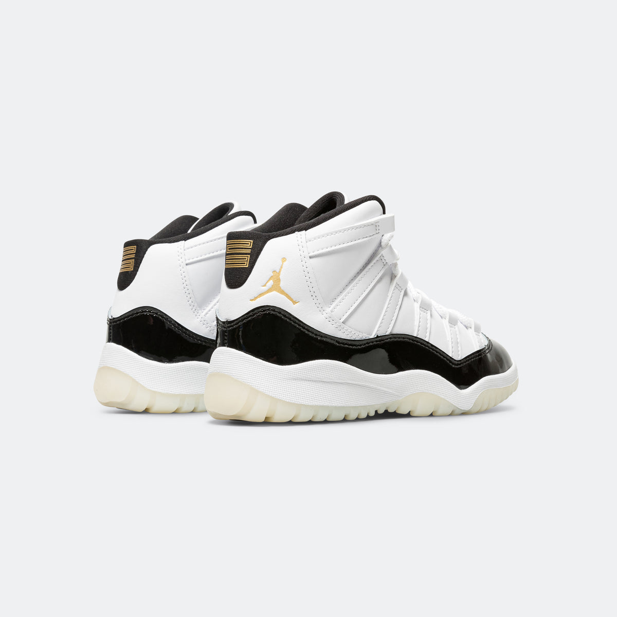 White and best sale gold retro 11