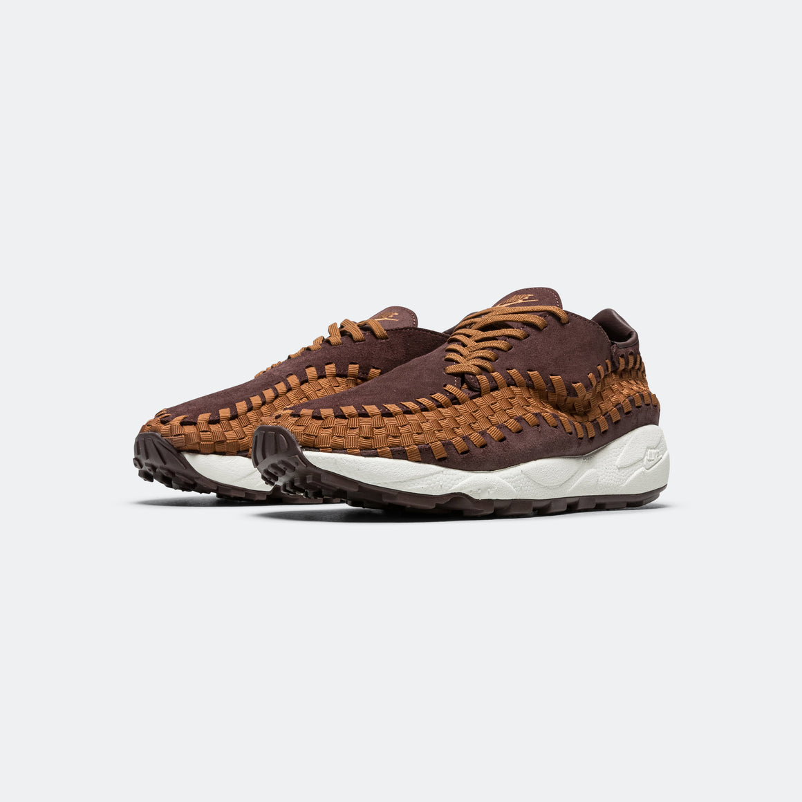 Nike - Womens Air Footscape Woven - Earth/Lt British Tan-Phantom - UP THERE