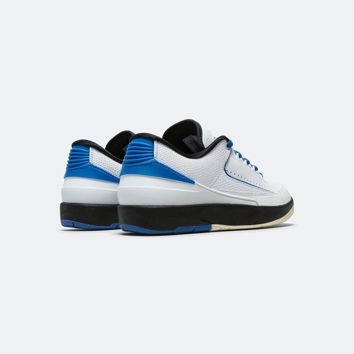 Nike Womens Air Jordan Retro Low White/Varsity Royal UP THERE