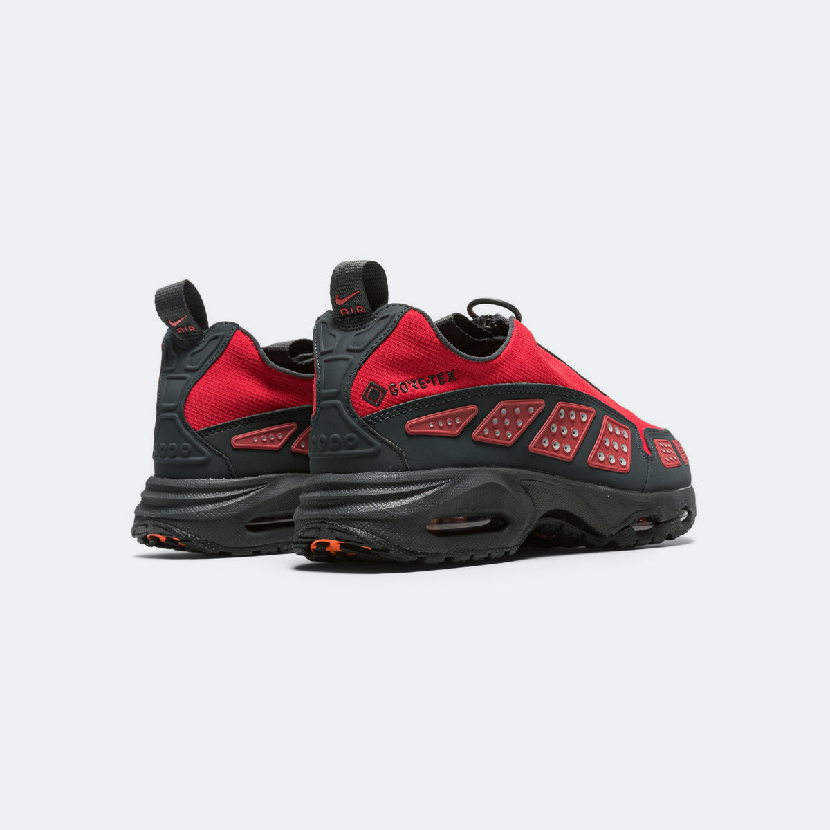 Nike Womens Air Max SNDR GORE-TEX Hyper Crimson UP THERE