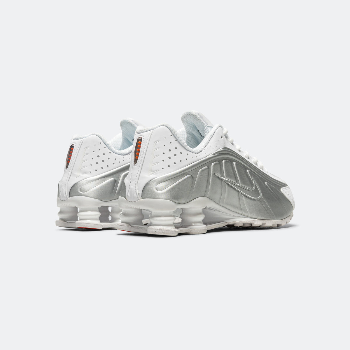 Womens Shox R4 White/Metallic Silver-Max Orange