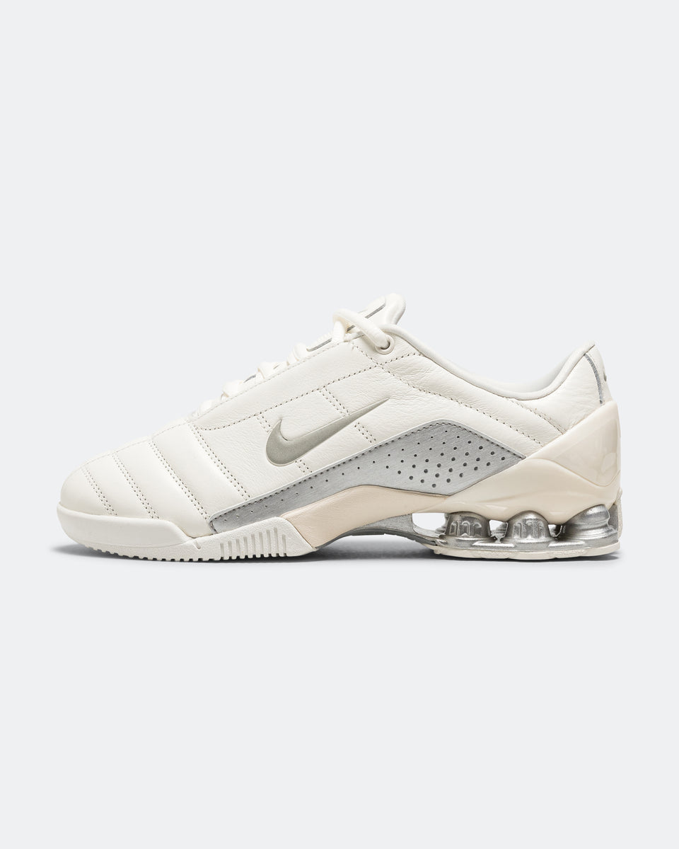 Nike - Womens T90 Shox Magia QS - Sail/Metallic Silver-Pale Ivory