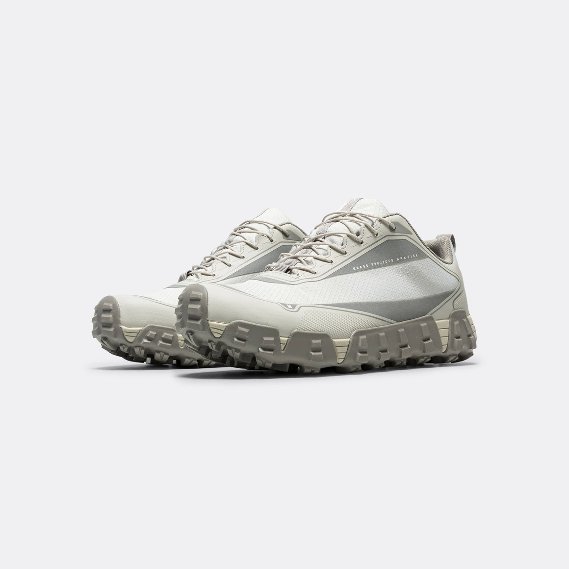 Norse Projects Arktisk - Lace Up Hyper Runner v08 - White - UP THERE