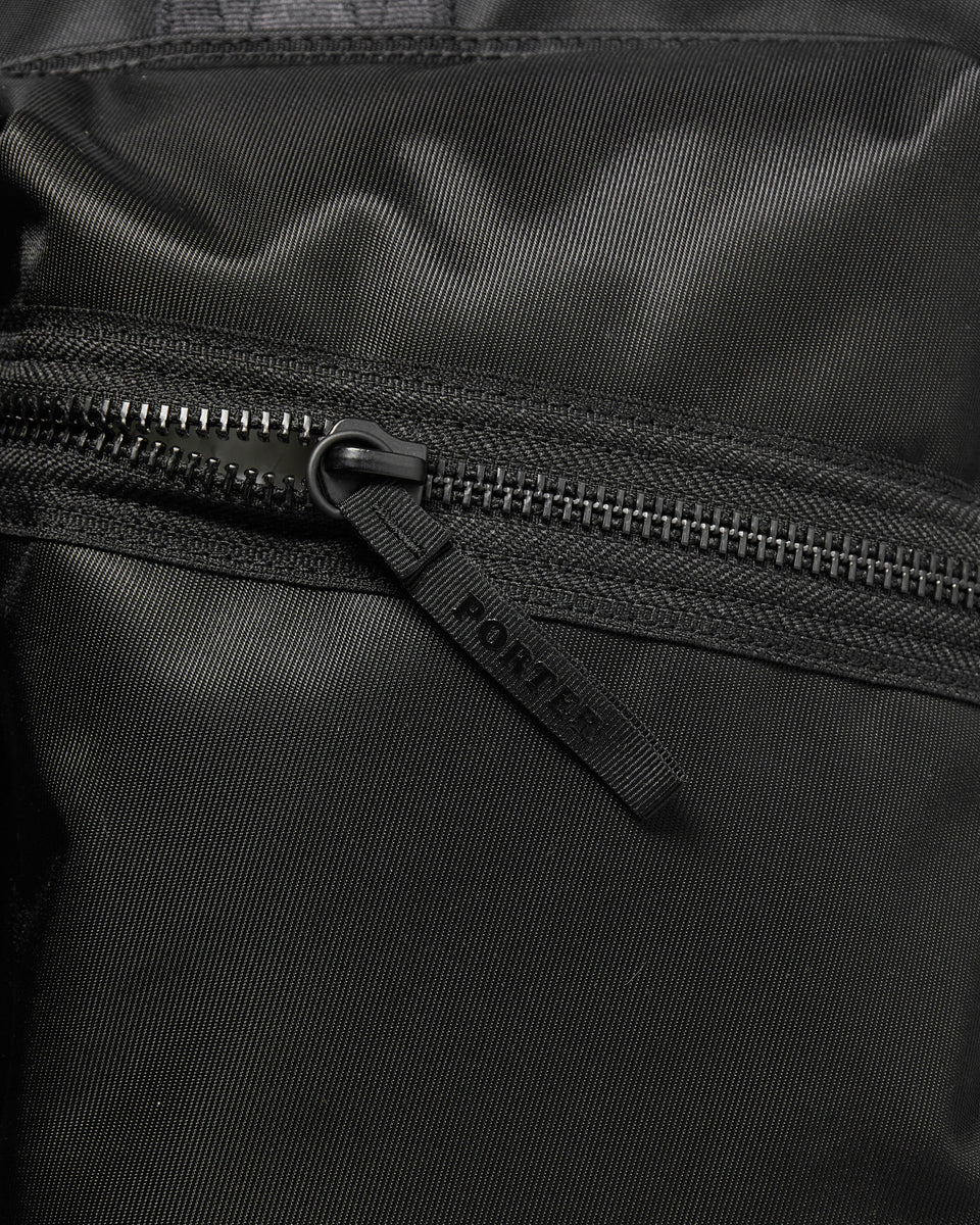 Porter Yoshida & Co - THINGS 2WAY Helmet Bag - Black | UP THERE