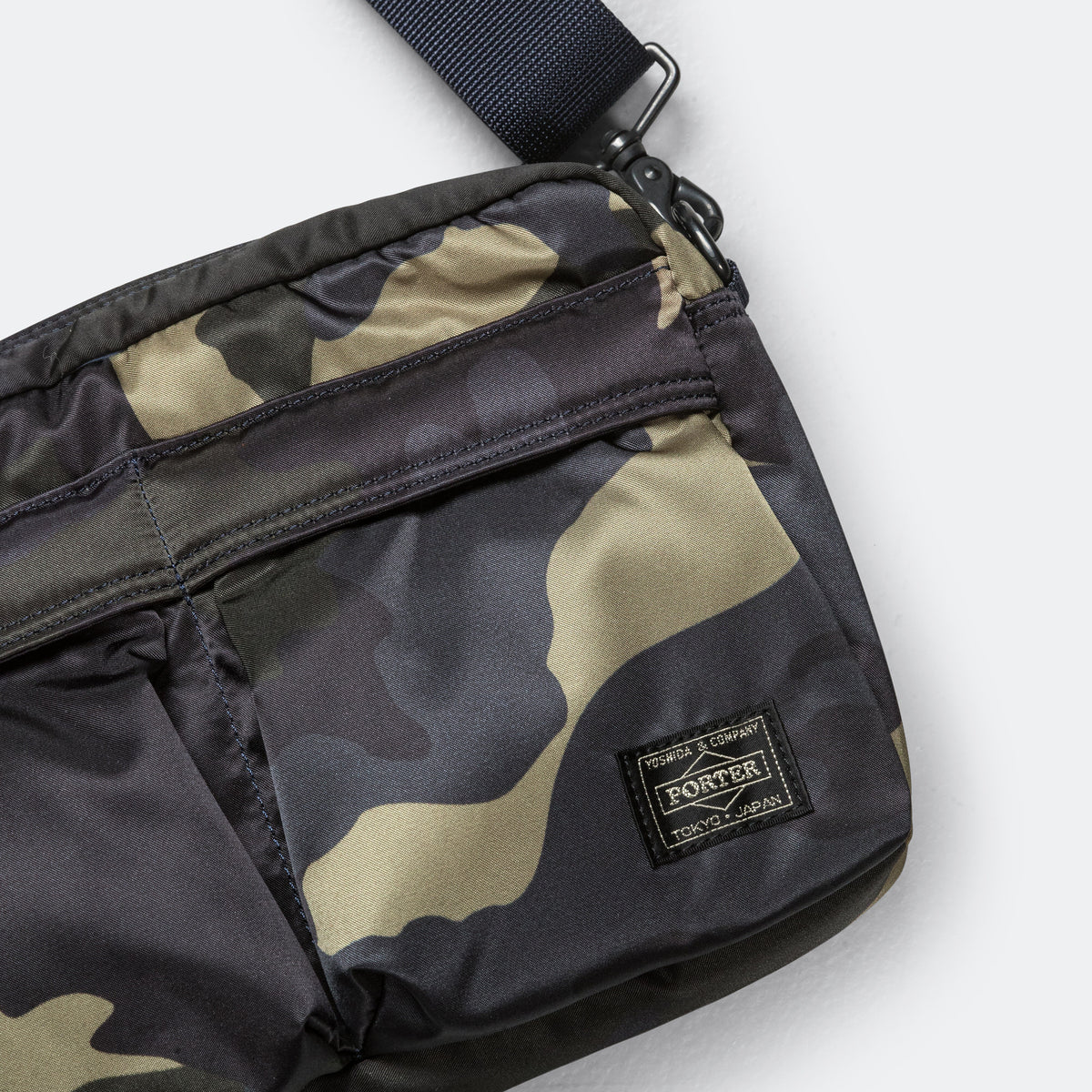 COUNTER SHADE Shoulder Bag - Woodland Khaki | UP THERE