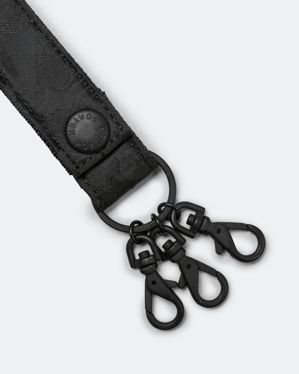 Porter Yoshida & Co - Ghillie Key Holder - Alpen Camo Black | UP THERE