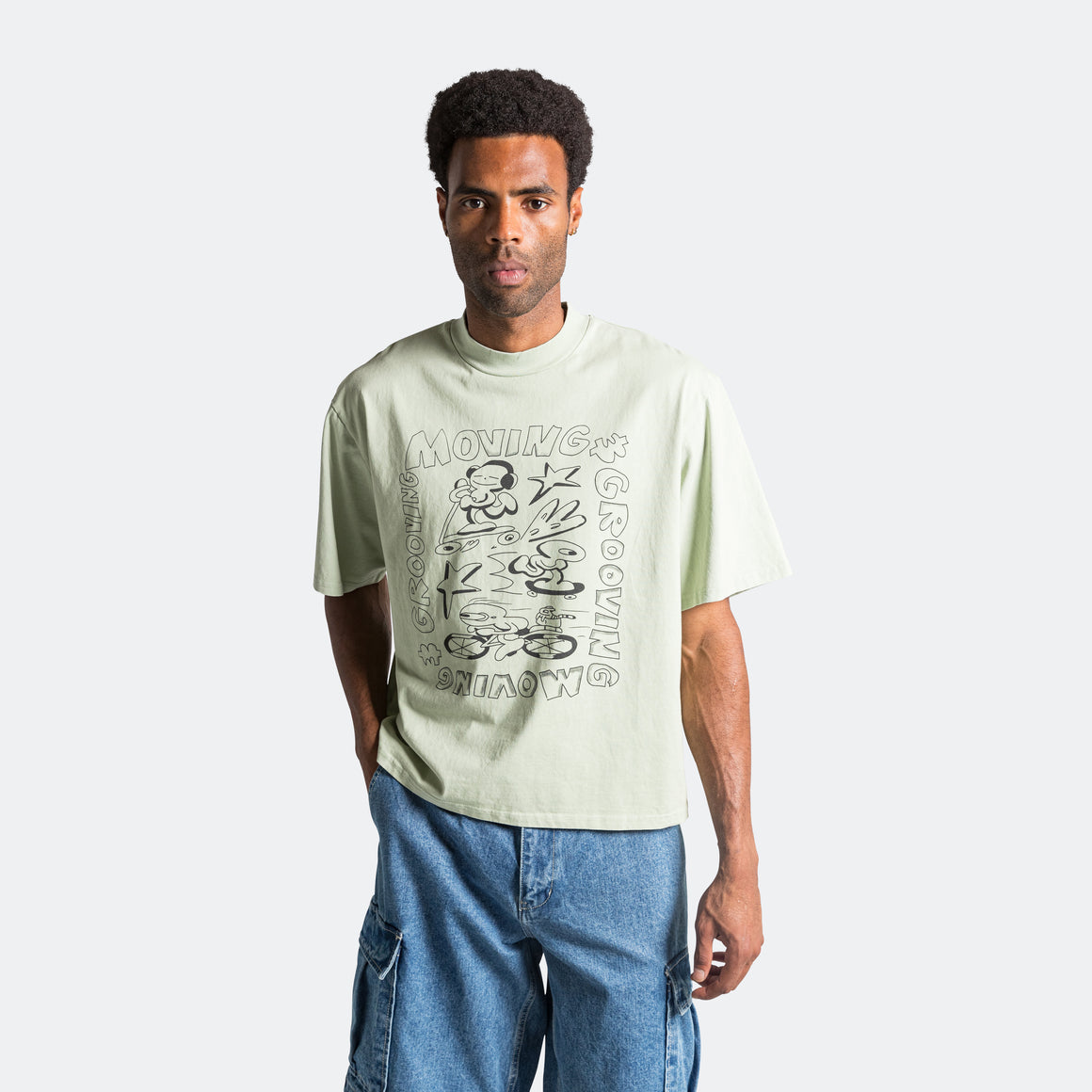 Moving & Grooving T-Shirt - Lichen Green