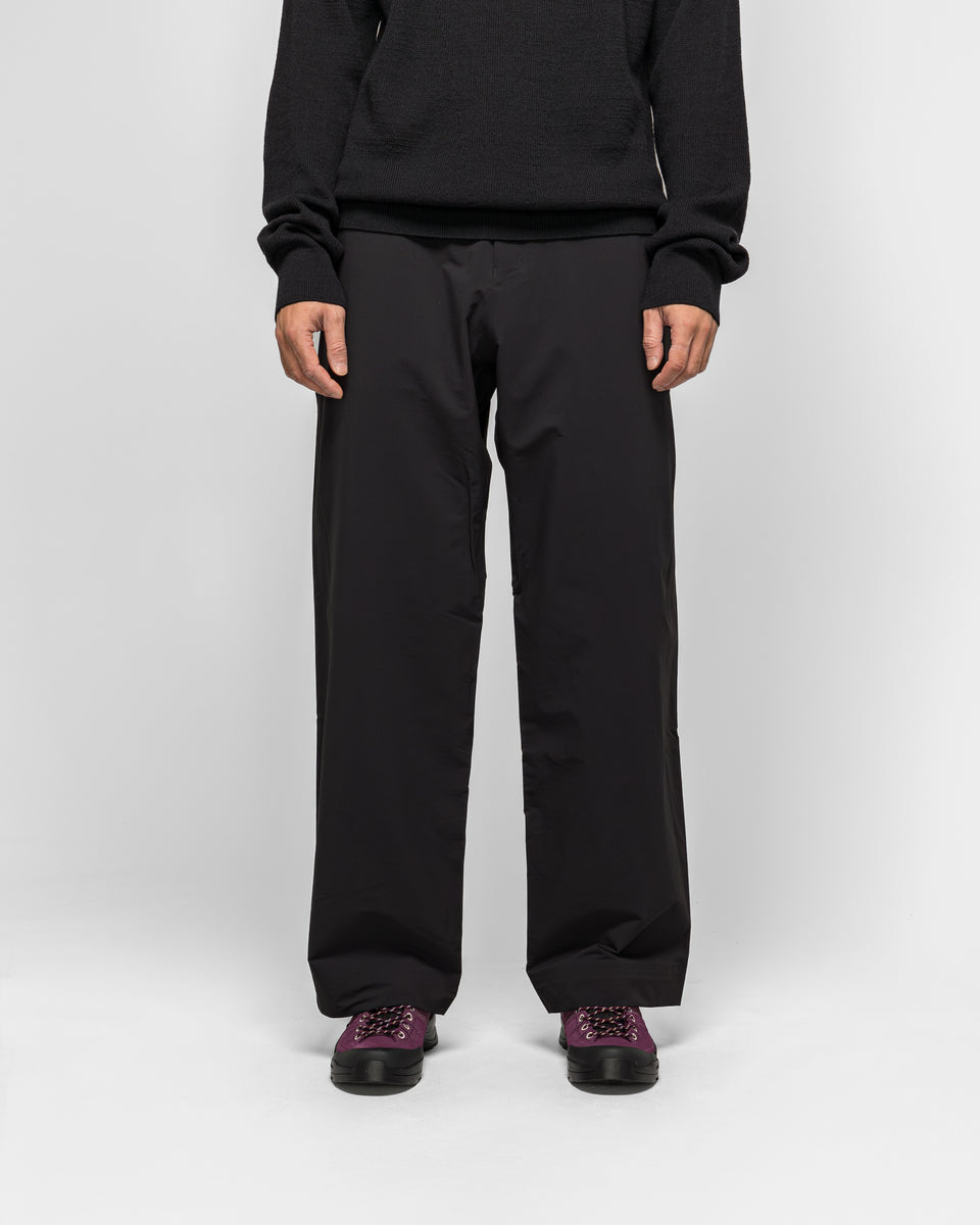Veilance - Corbel Pant - Black | UP THERE