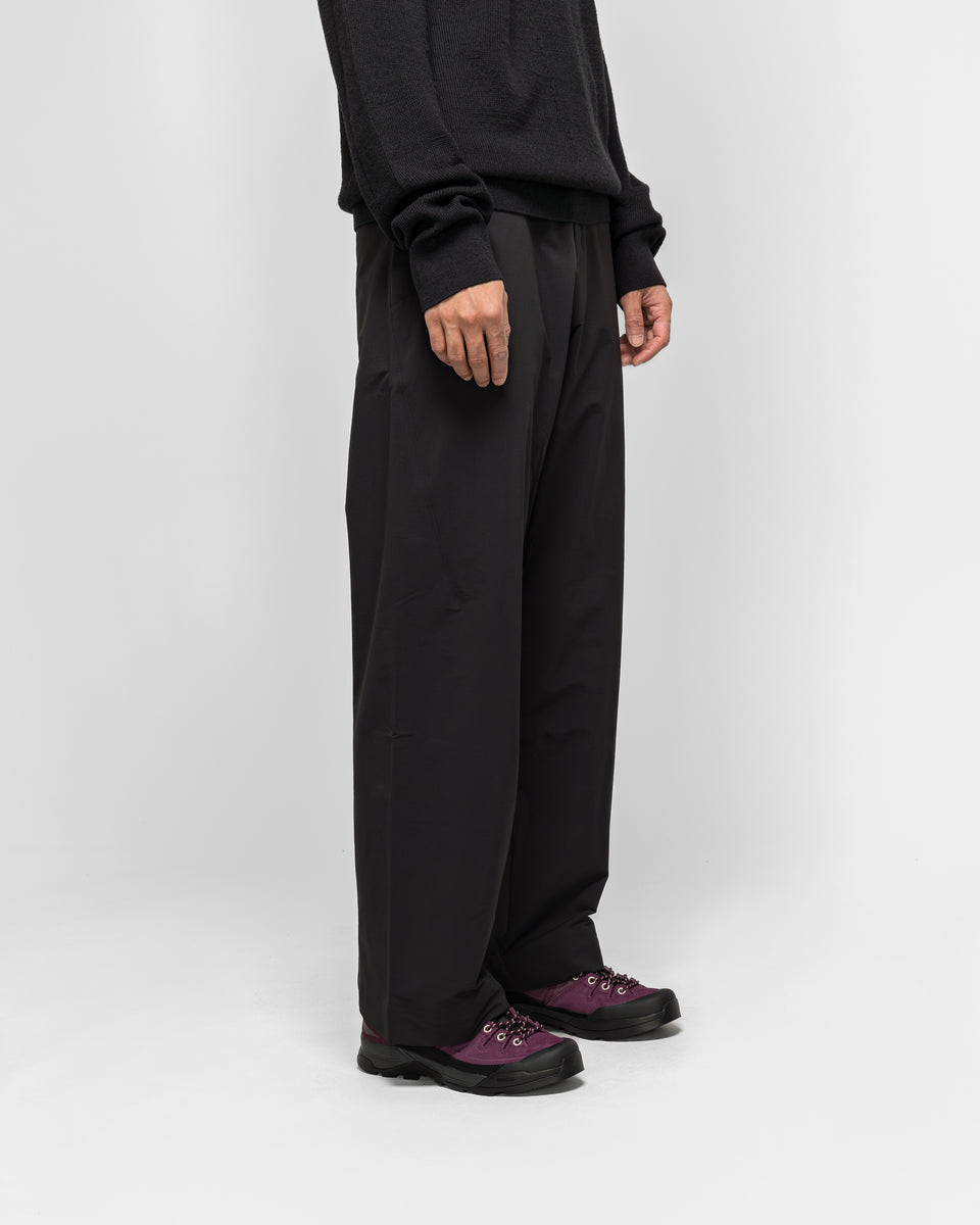 Veilance - Corbel Pant - Black | UP THERE