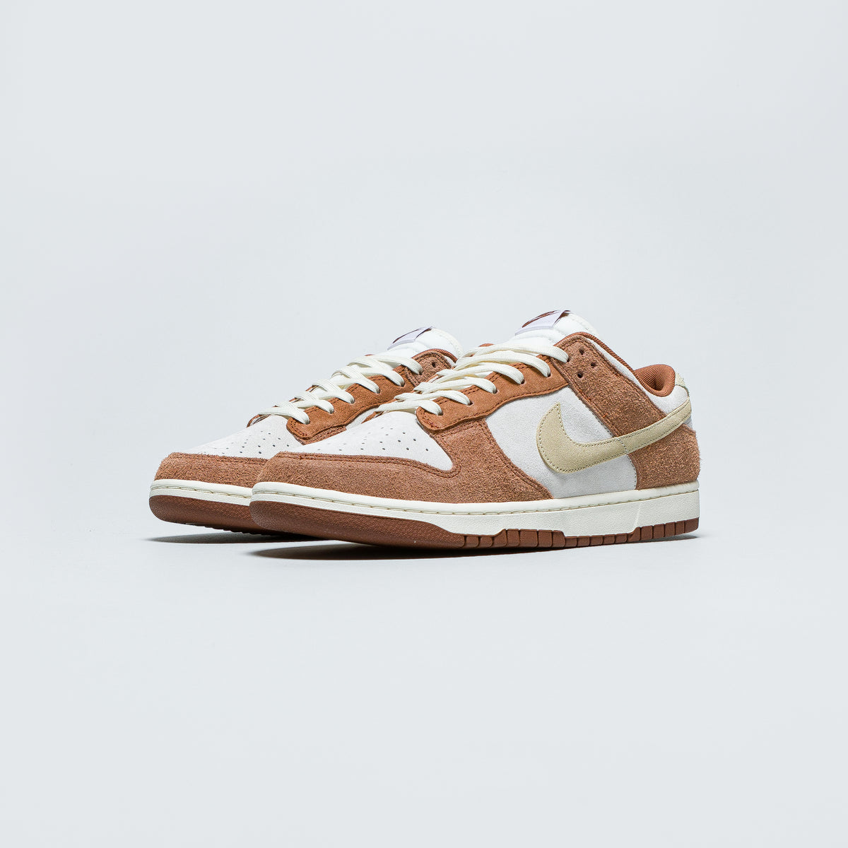 Dunk Low Retro PRM - 'Medium Curry'