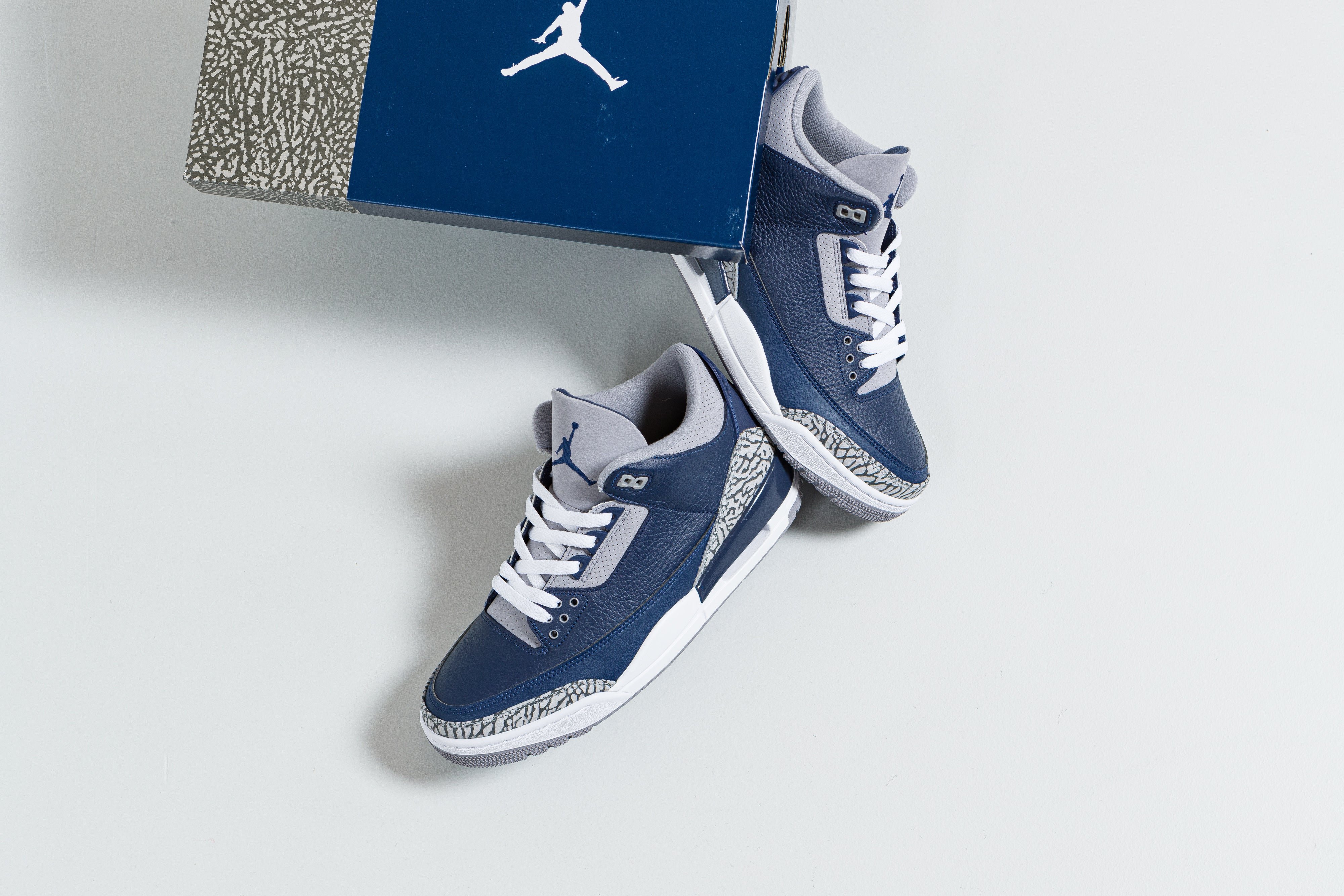 靴 Nike Air Jordan 3 Retro \"Midnight Navy\" Air Jordan 3 'Midnight Navy' (CT8532-140) release date. Nike SNKRS