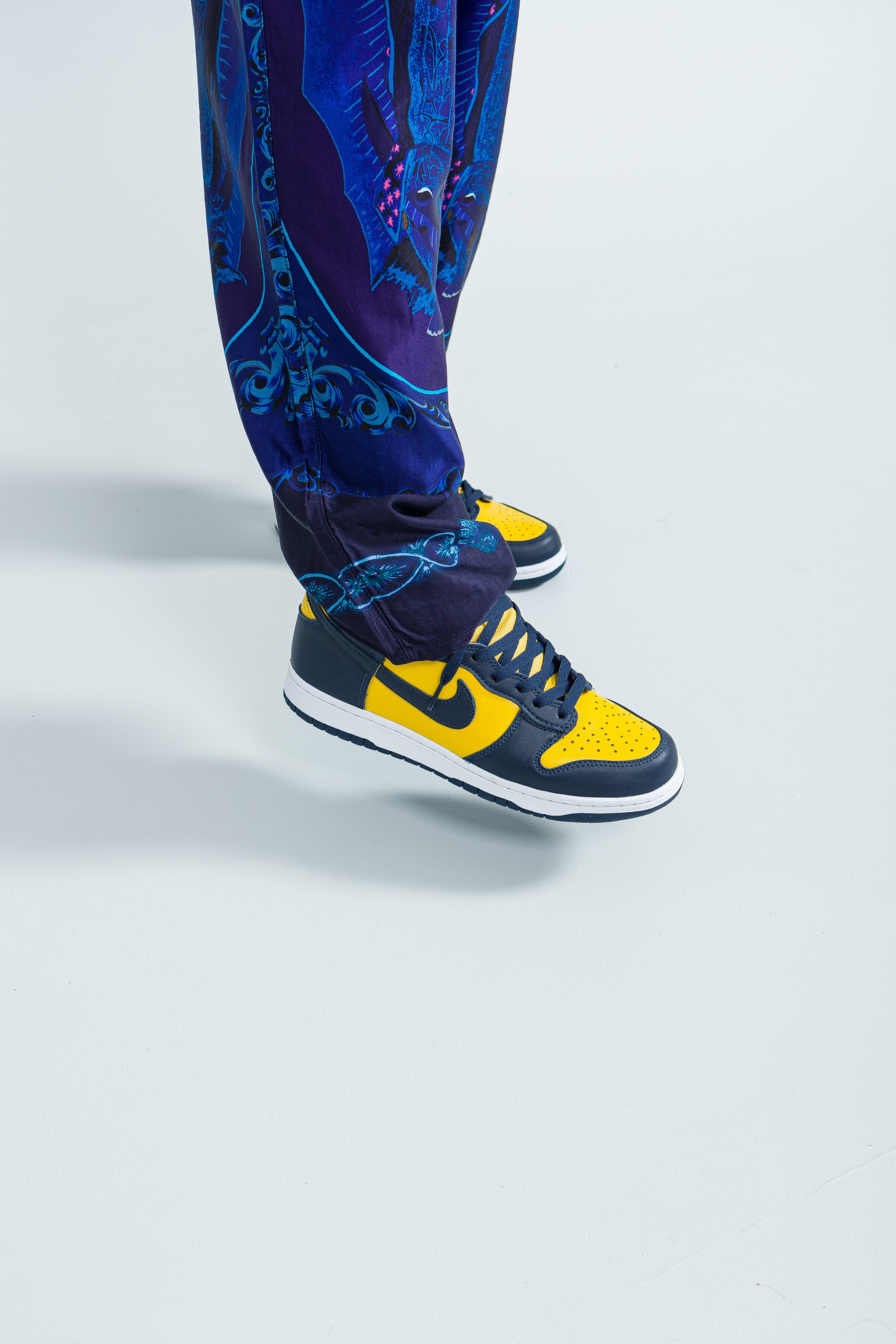 ナイキ ダンク ハイ ミシガンnike dunk high Michigan Launches - Nike Dunk High 'Michigan' | UP THERE