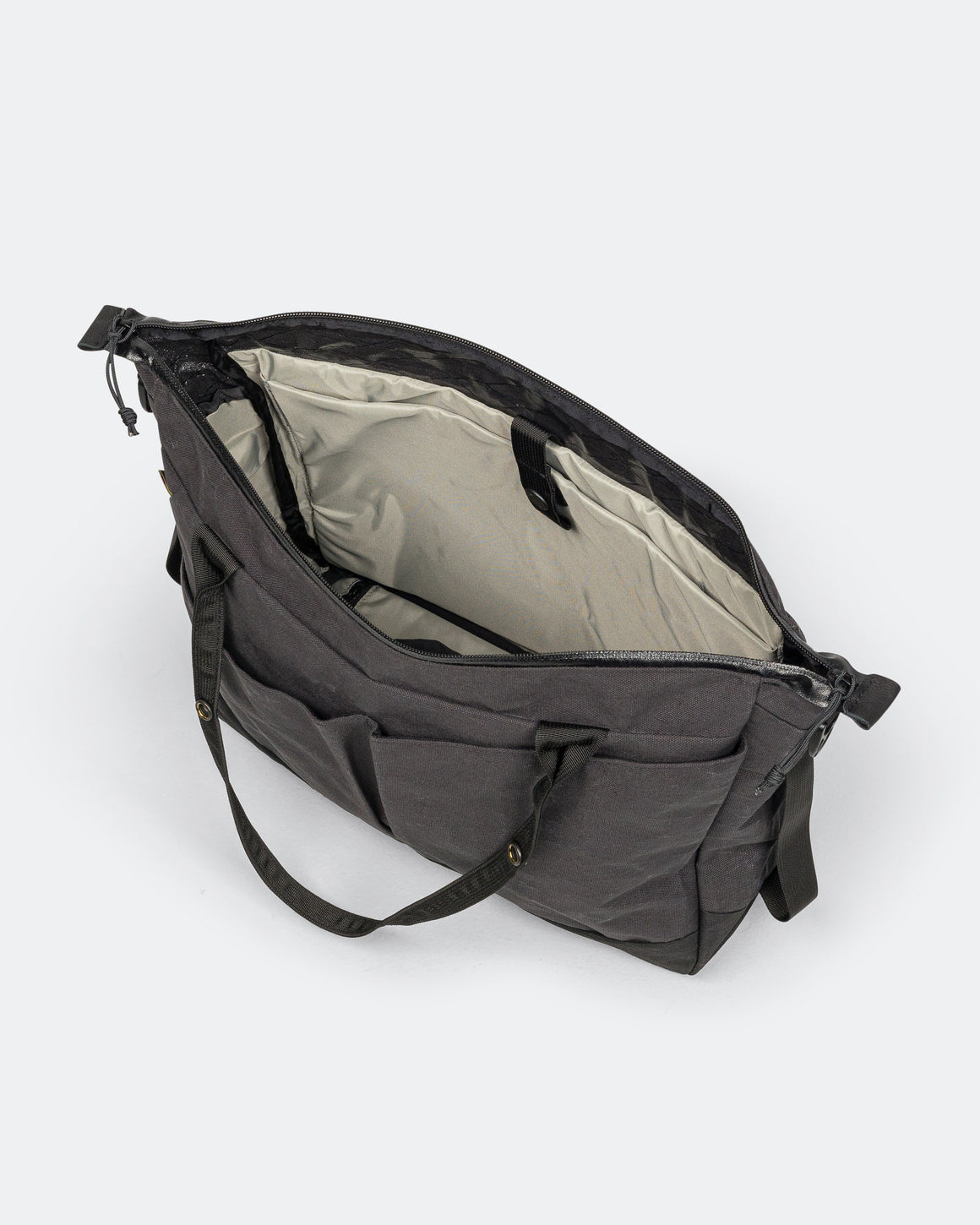 1733 - Daily Tote X11 - Coal - UP THERE