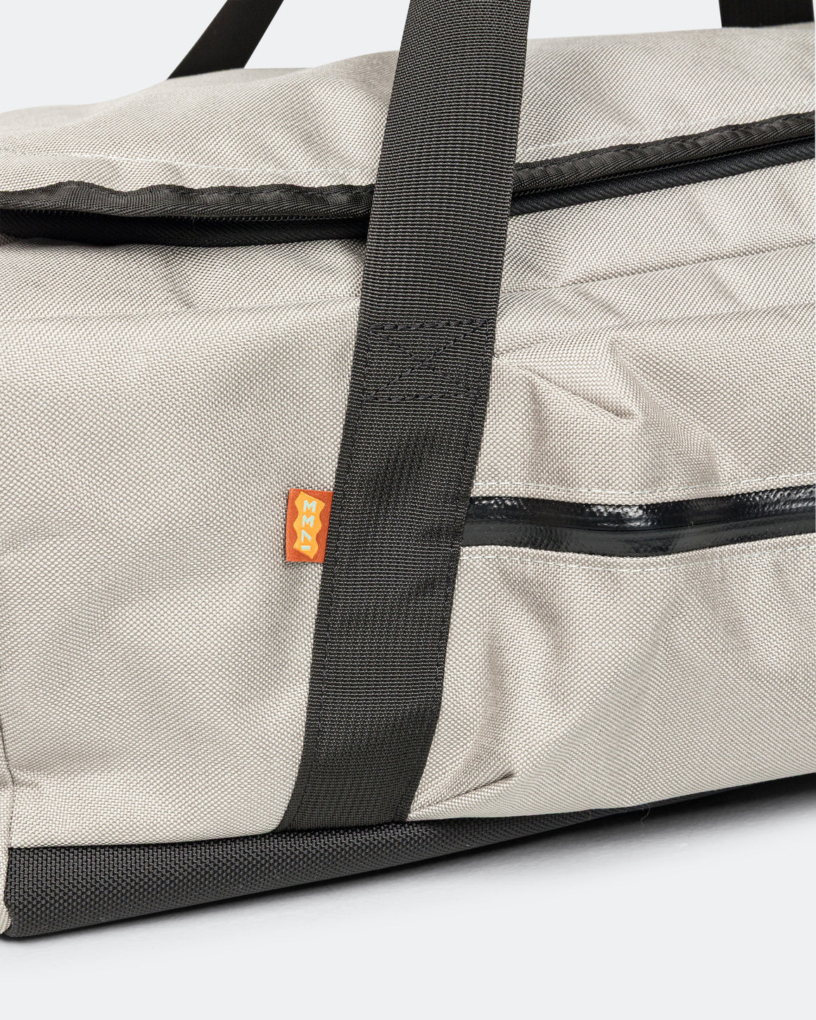 1733 - Duffle Cordura - Silver - UP THERE