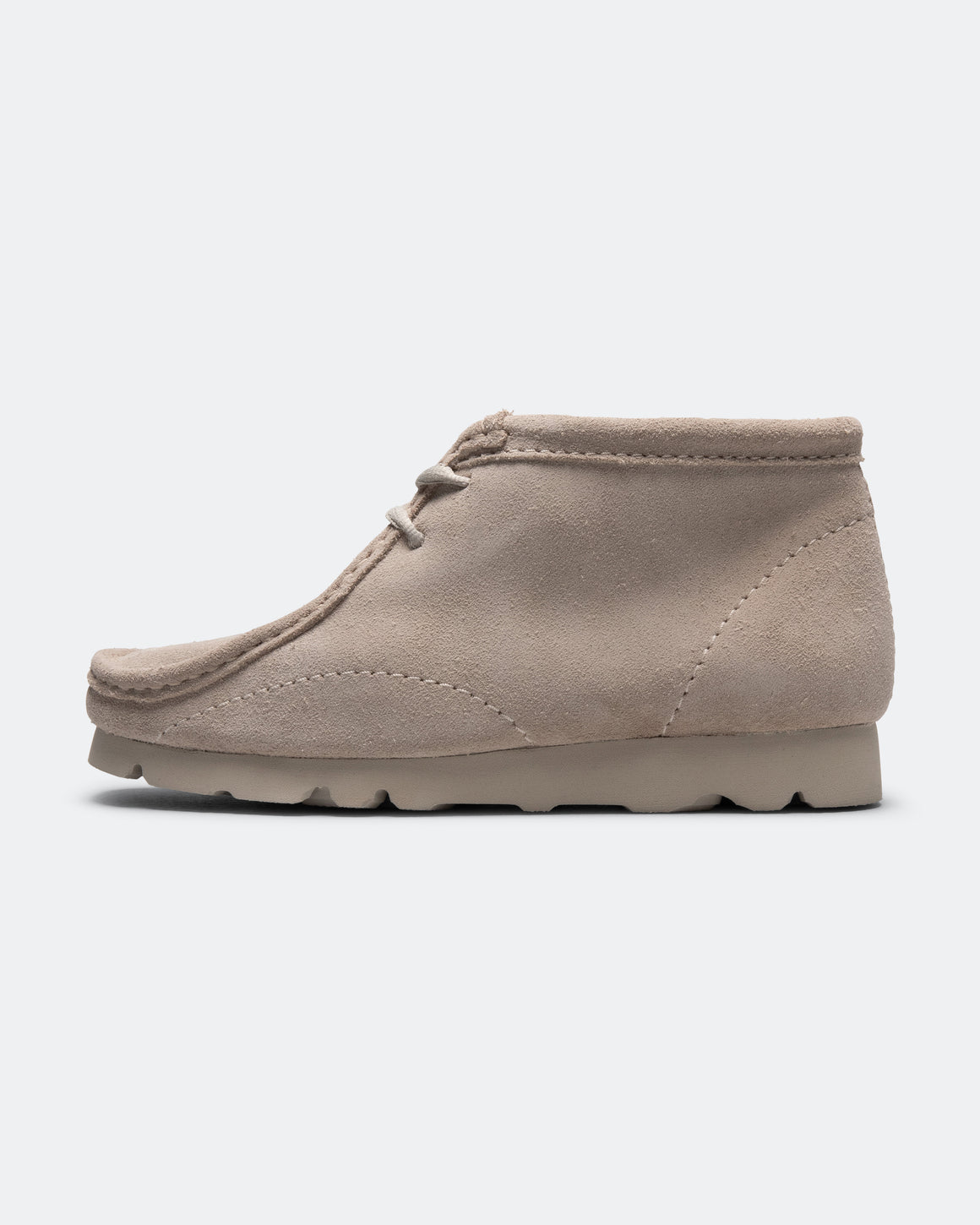 Clarks - WallabeeBT x PAF - Beige Suede - UP THERE