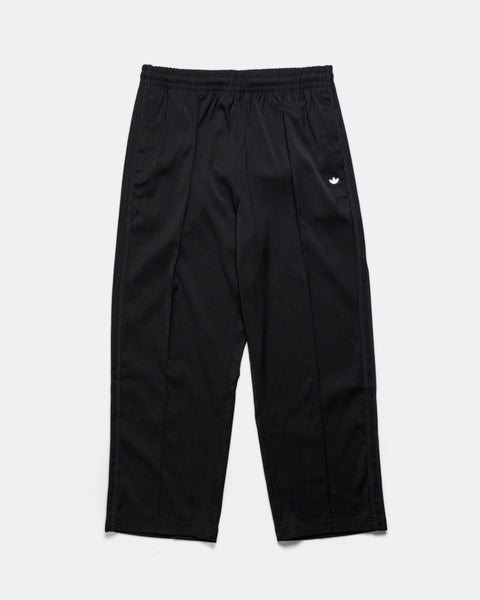 adidas-baggy-track-pant-black-