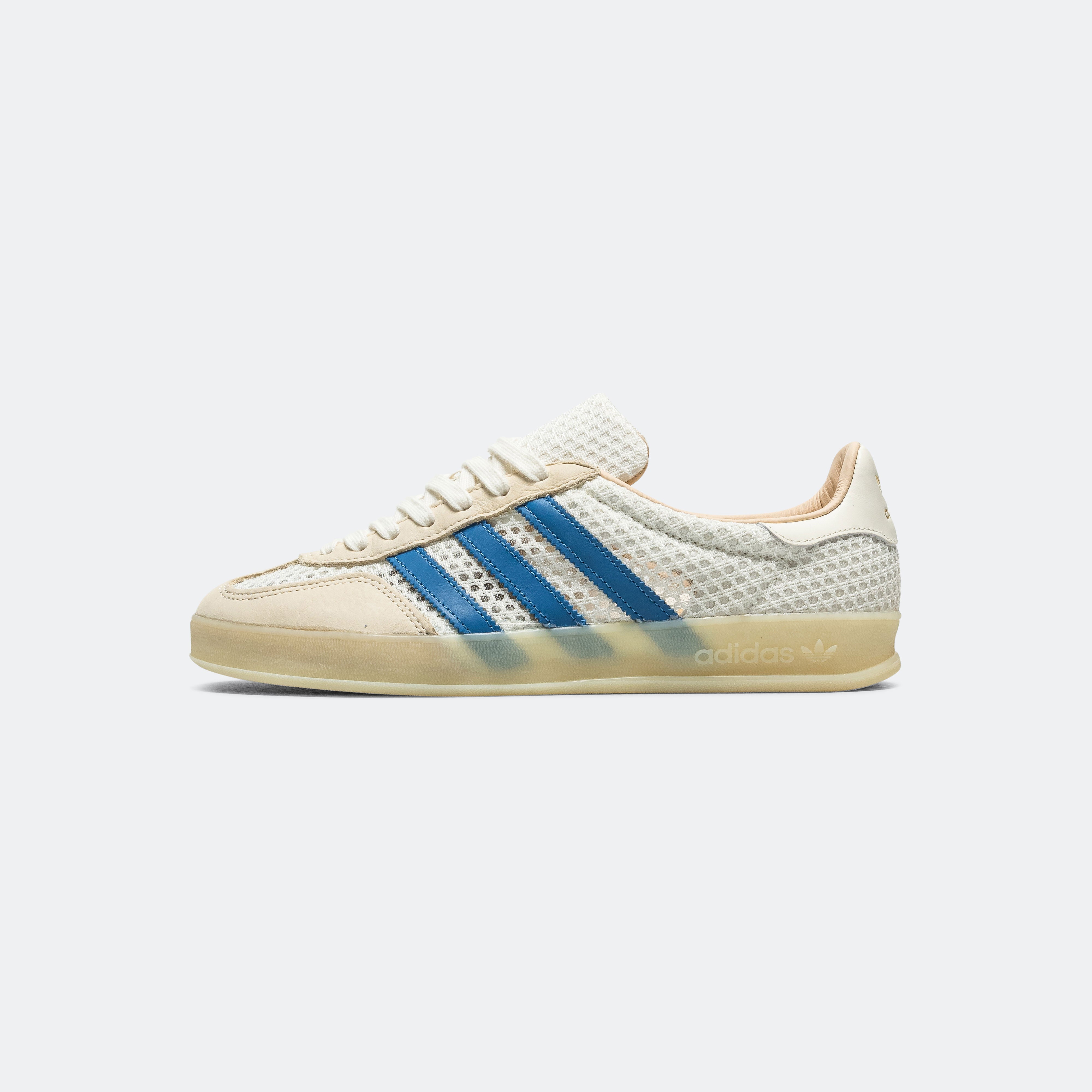 Gazelle Indoor Off White/Focus Blue