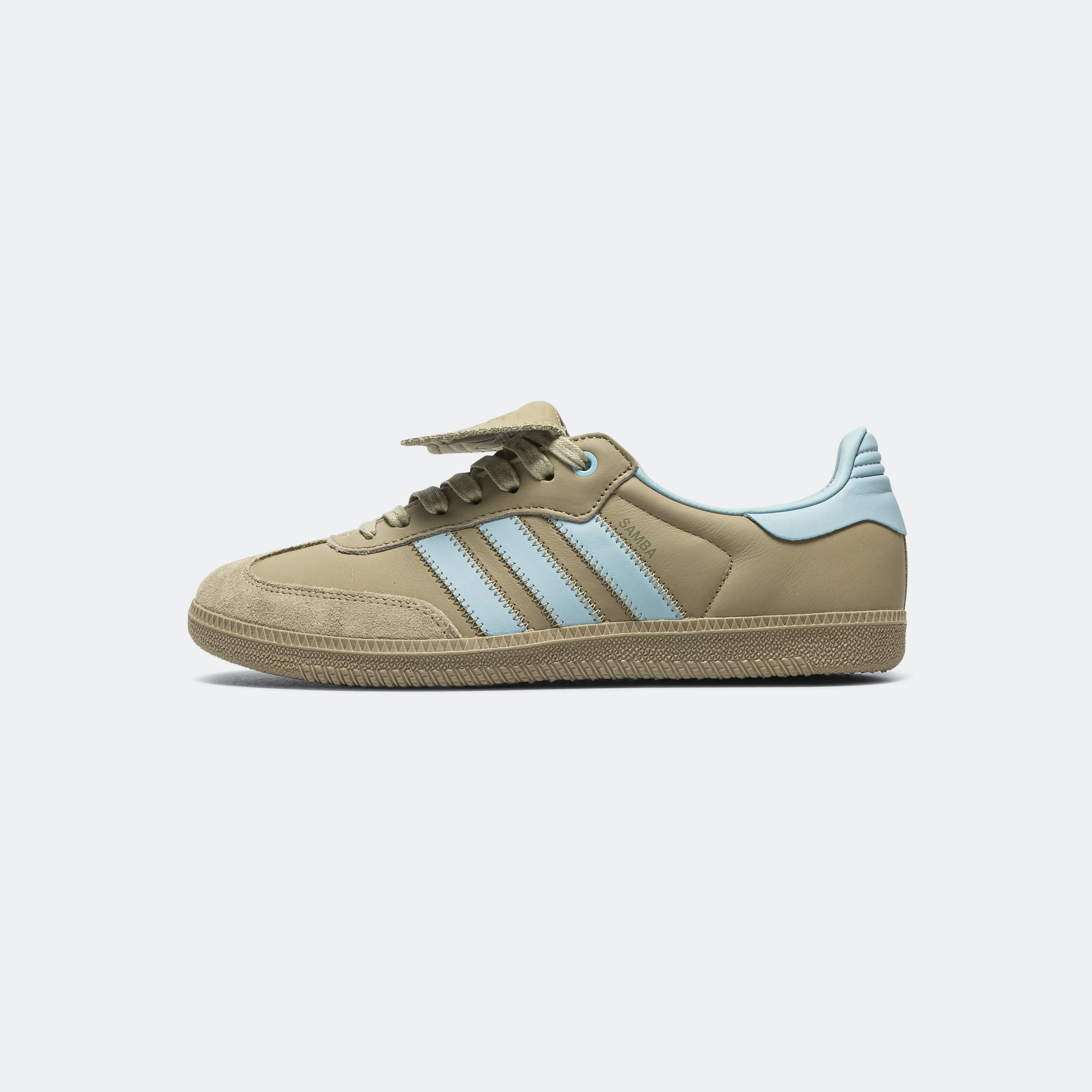 Pharrell Williams × adidas Originals Samba Humanrace Orbit Green /Greyの新品/中古フリマ(通販)｜スニダン