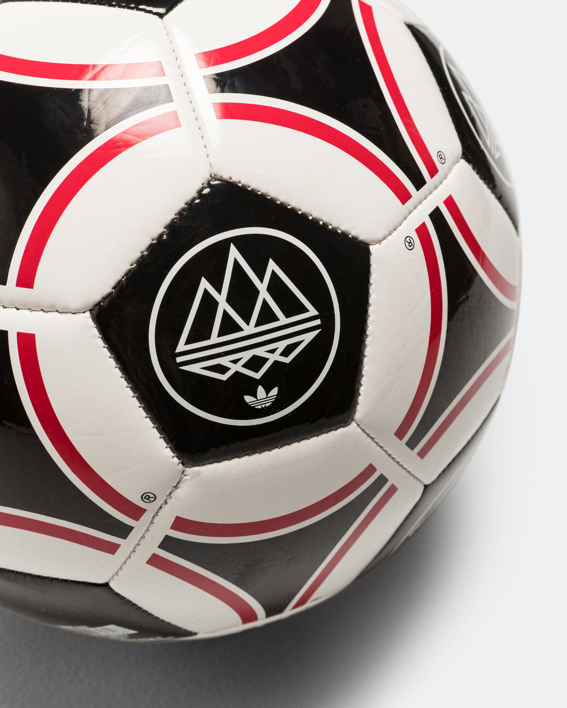 adidas - Spezial FC Ball Cwhite/Black/Betsca - UP THERE