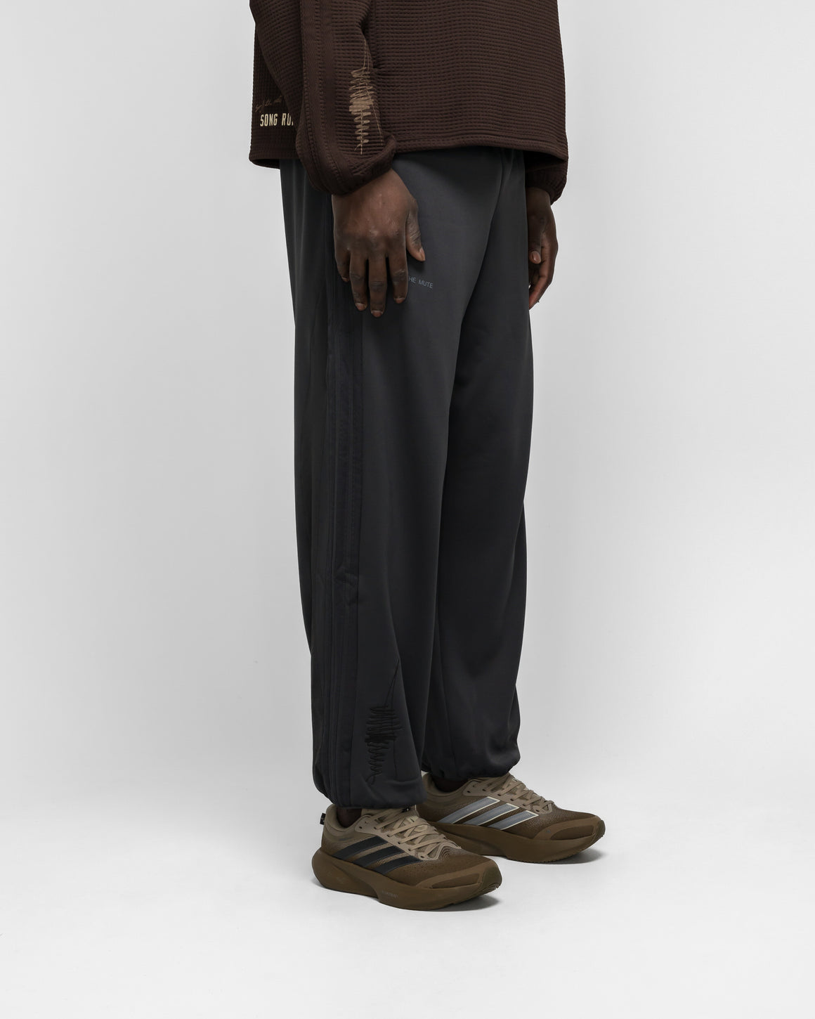 adidas - Pant x SFTM - Carbon - UP THERE