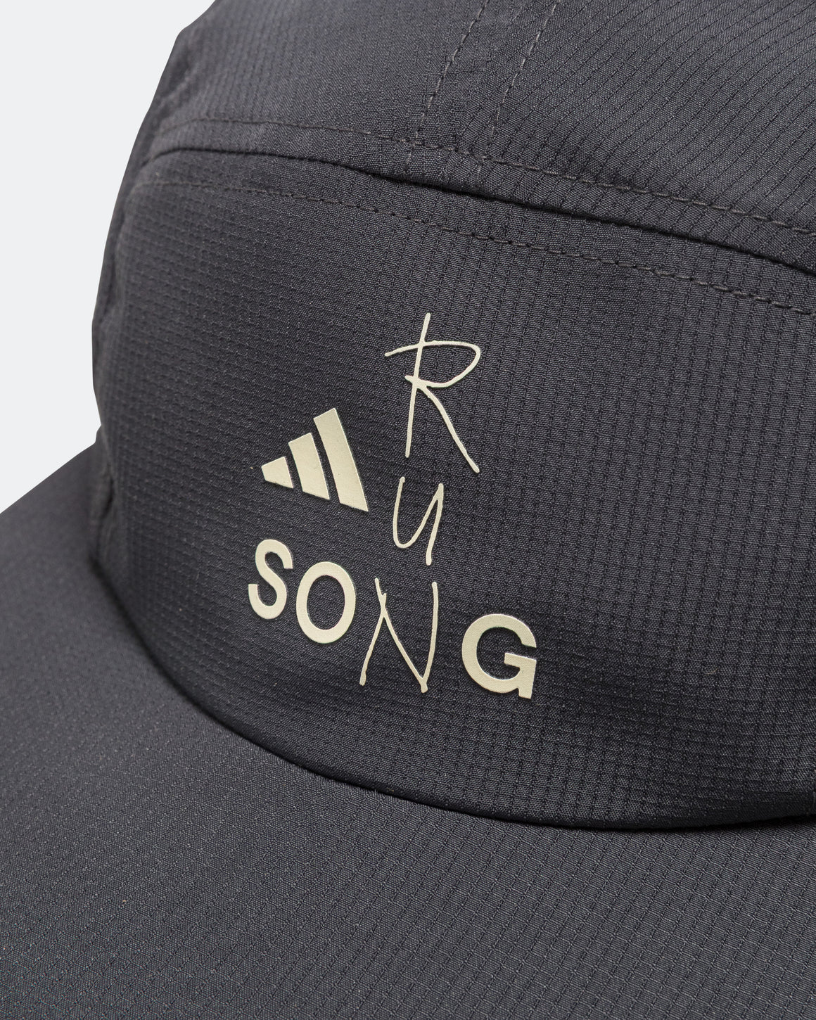 adidas - Run Cap x SFTM - Carbon - UP THERE