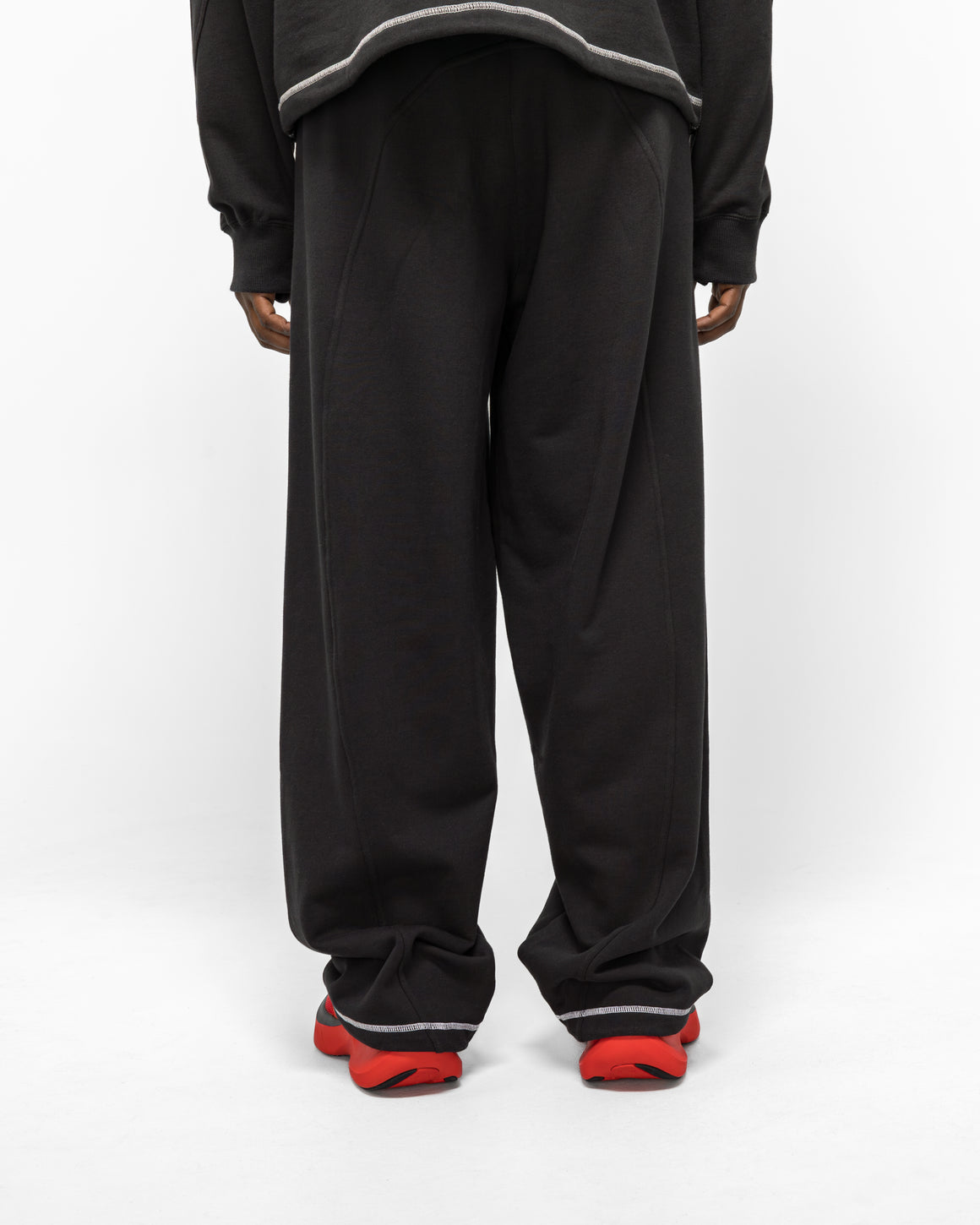 adidas - Santa Monica Sweatpant - Black - UP THERE