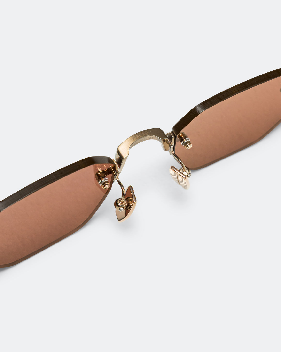 Akoni - Juno One - Antique 12k Gold/Brandy - UP THERE