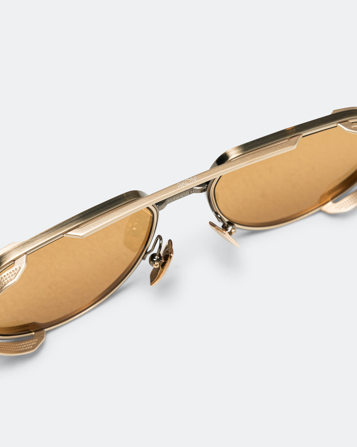 Akoni - Skyracer - Antiqued White Gold/Brushed White Gold w/ Senape - UP THERE