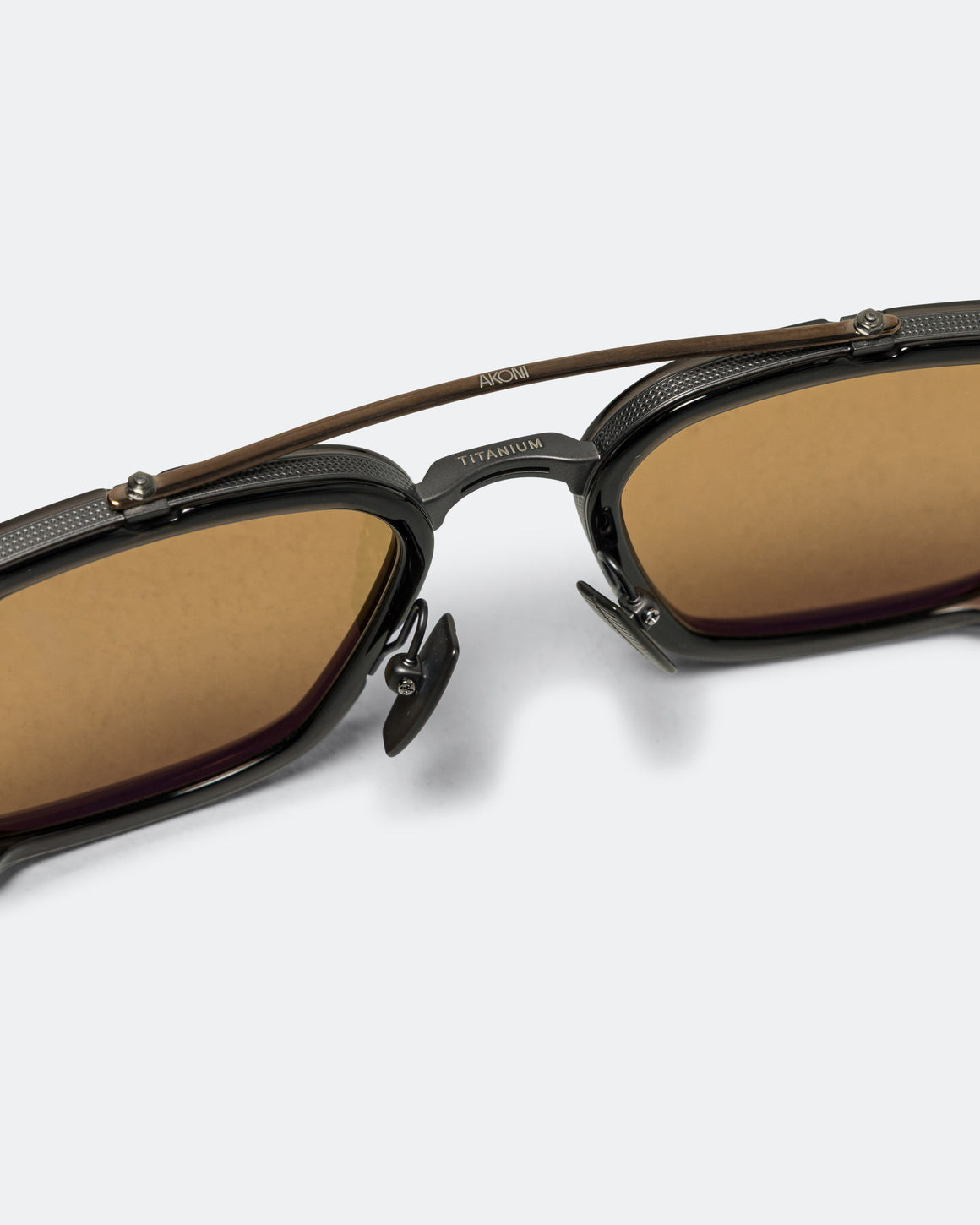 Akoni - Solis - Black Iron/Bronze-Senape Lenses - UP THERE