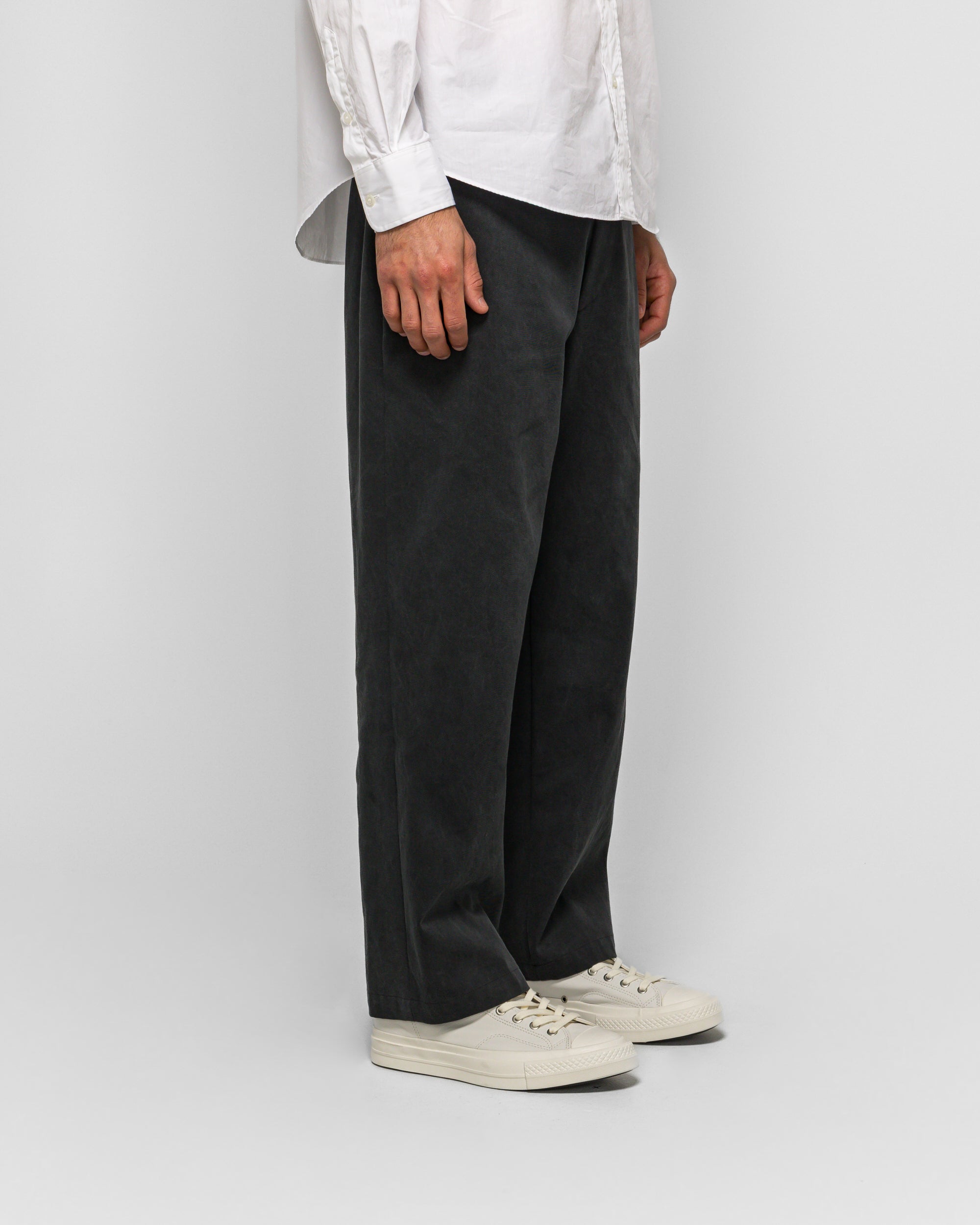 A.PRESSE - Type.3 Chino Trousers - Black | UP THERE