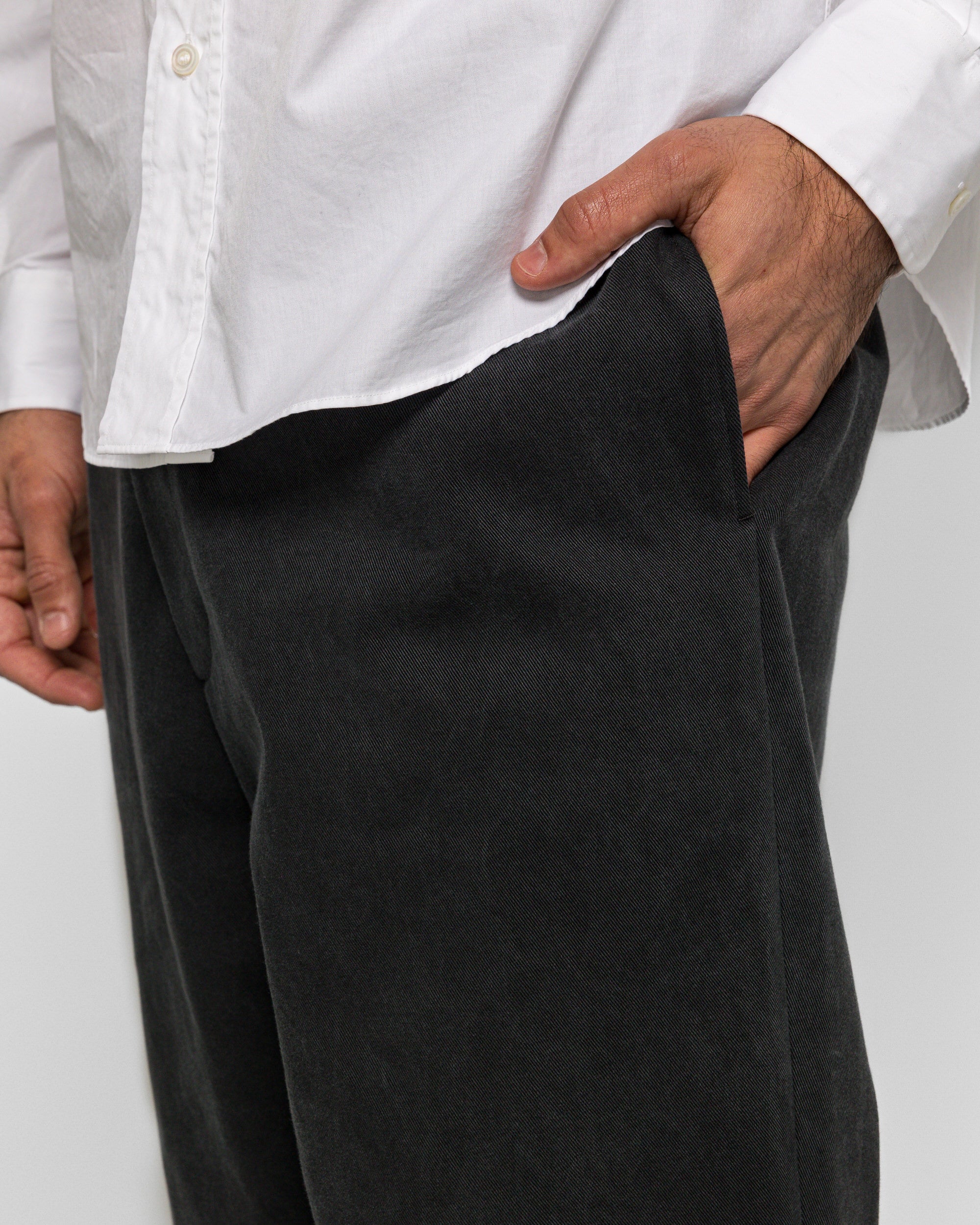 A.PRESSE - Type.3 Chino Trousers - Black | UP THERE