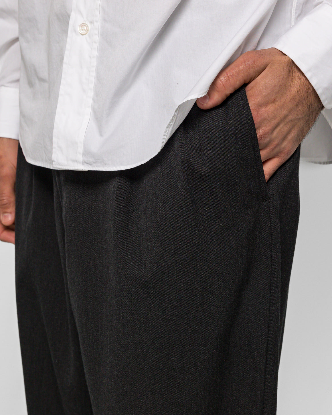 A.PRESSE - Wool Wide Tapered Trousers - Charcoal - UP THERE