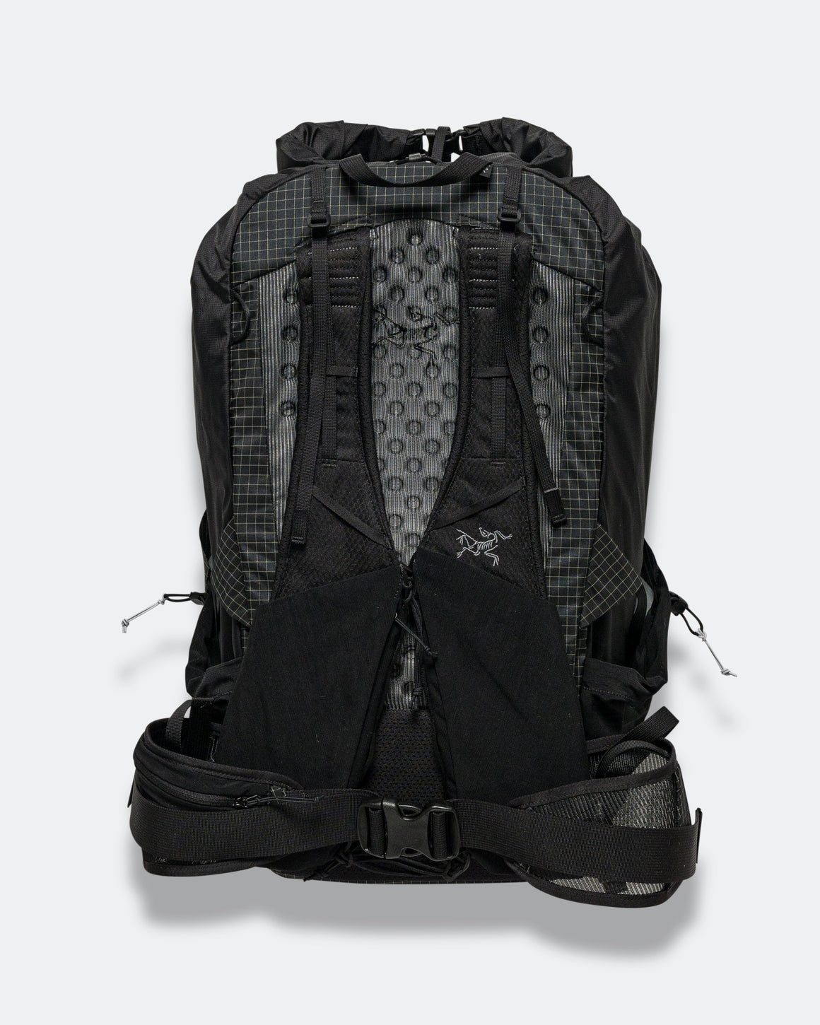 Arc'Teryx - Aerios 35 Backpack - Black - UP THERE