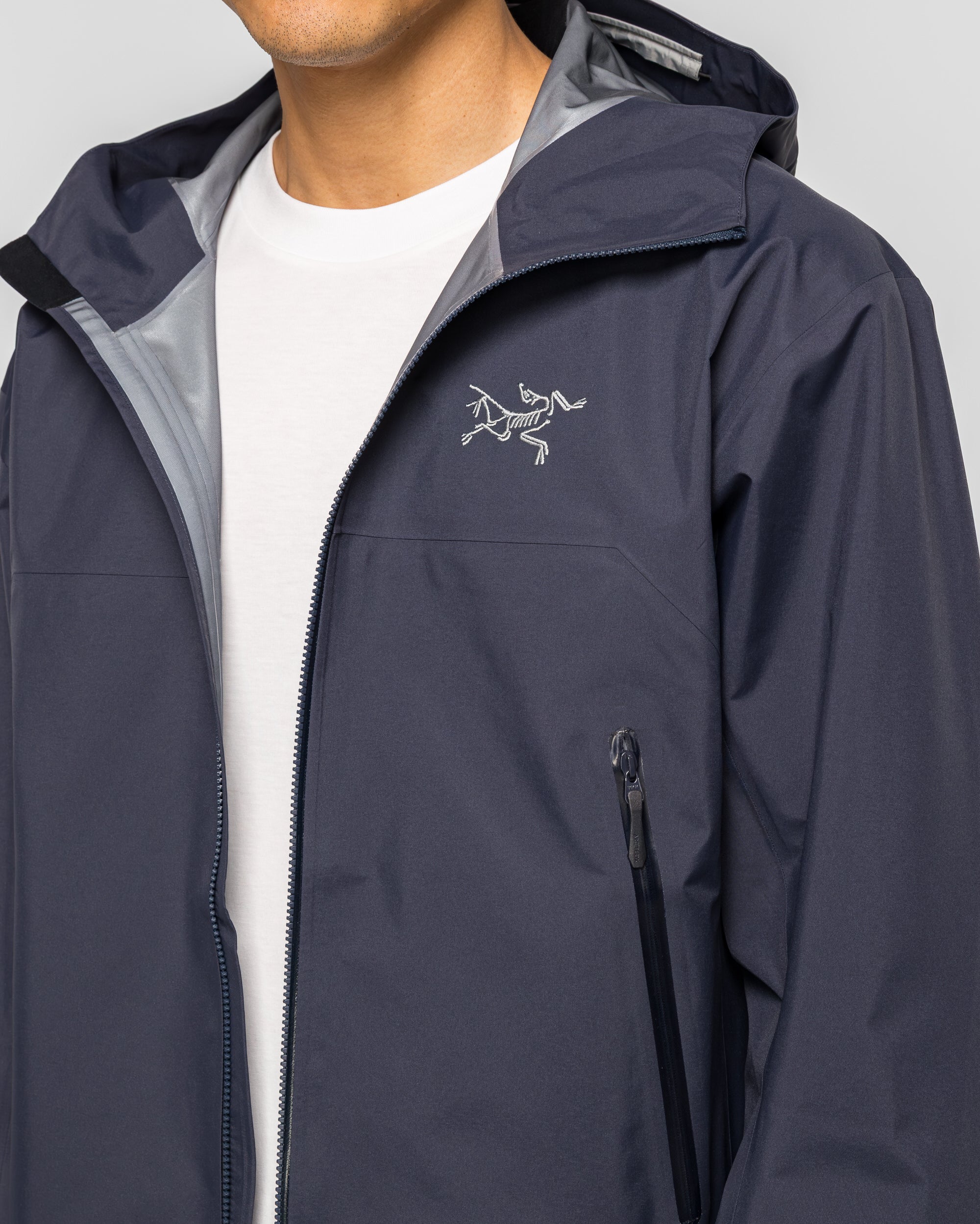 Arc'Teryx - Beta Jacket - Black Sapphire | UP THERE