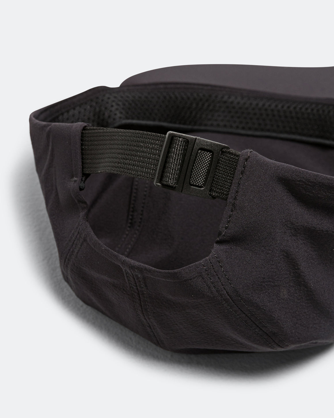 Arc'Teryx - Gamma 5 Panel Cap - Black/Arctic Silk - UP THERE