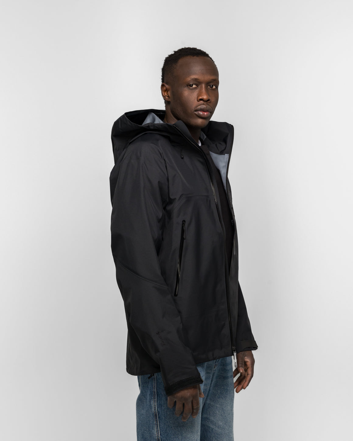 Arc'Teryx - Mens Beta SV Jacket - Black - UP THERE