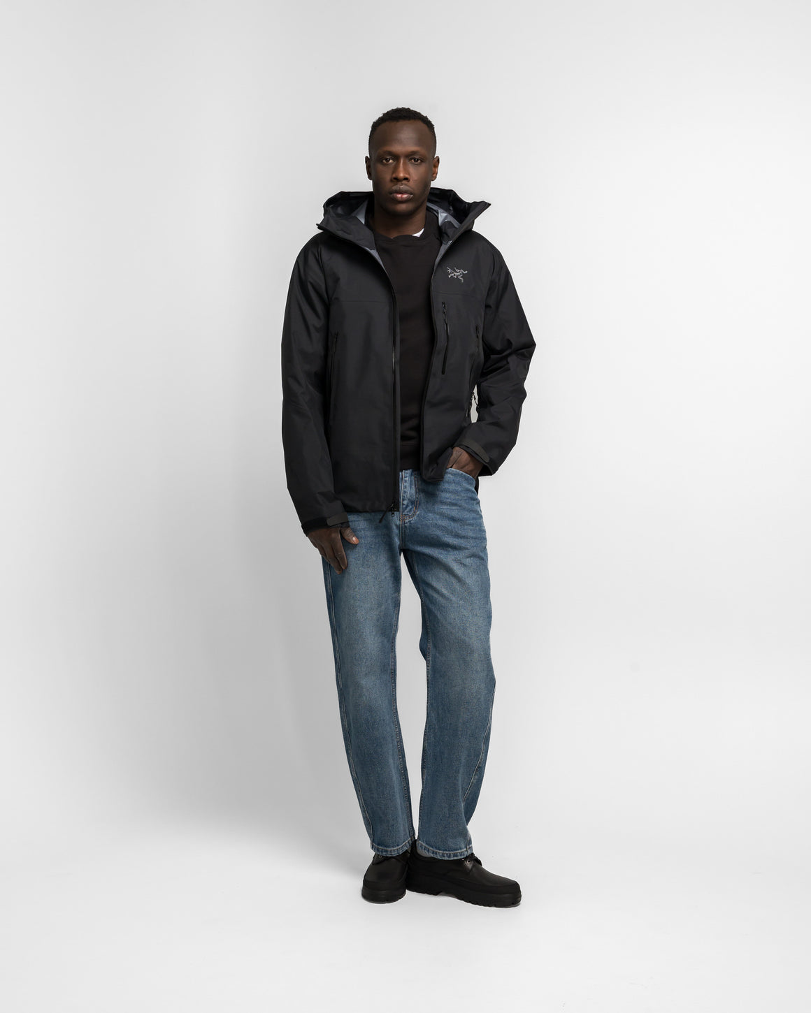 Arc'Teryx - Mens Beta SV Jacket - Black - UP THERE
