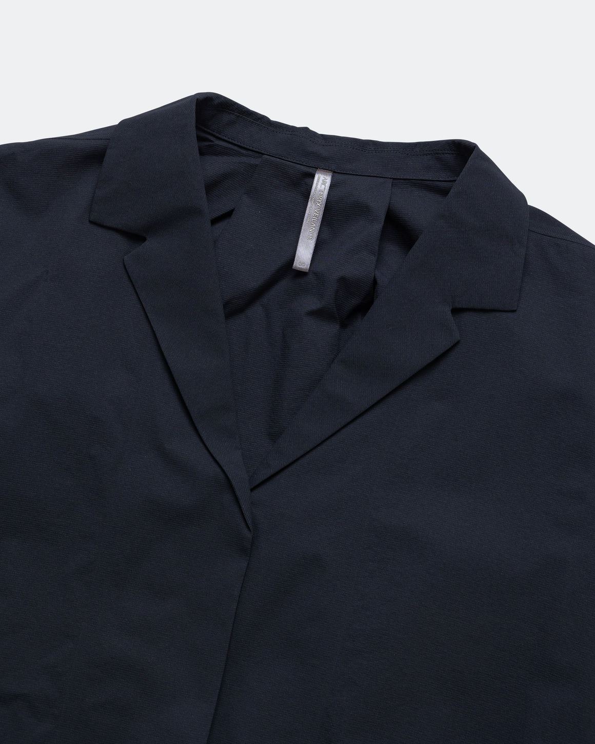 Veilance - Womens Diantric SS Shirt - Black - UP THERE