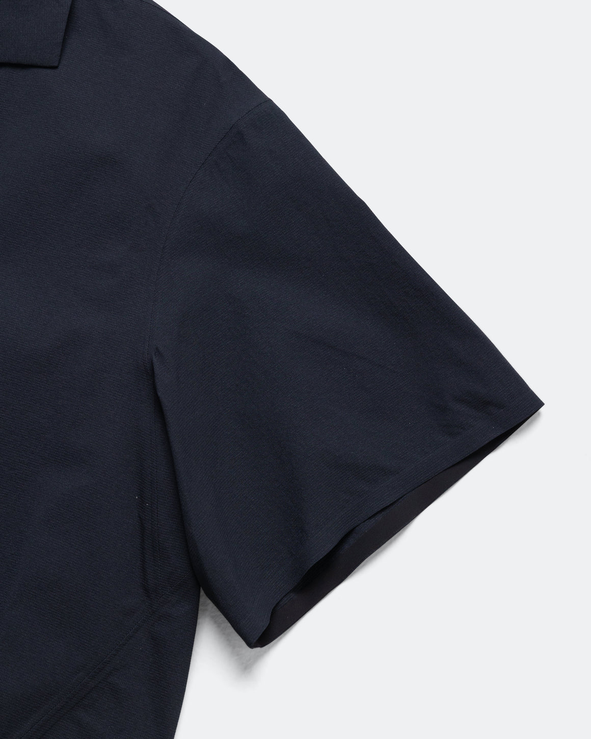 Veilance - Womens Diantric SS Shirt - Black - UP THERE