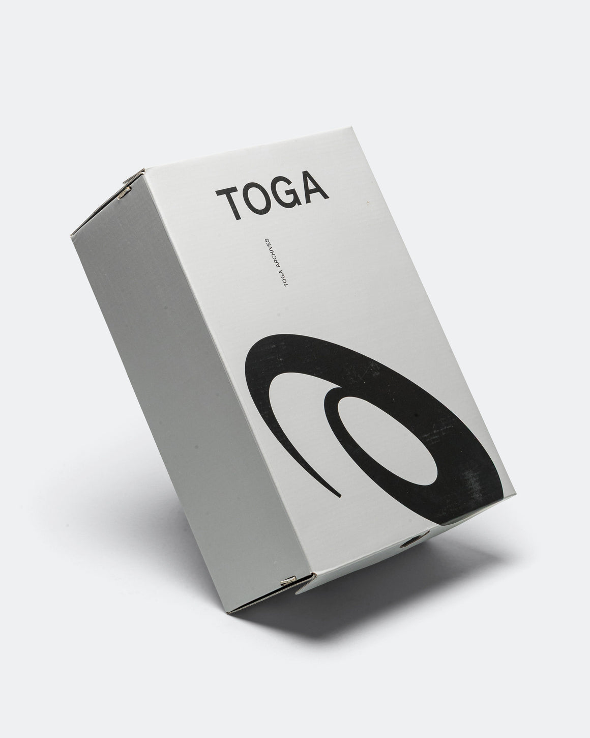 Asics - GEL-Cumulus 16 x TOGA - White/Red-Pure Silver | UP THERE