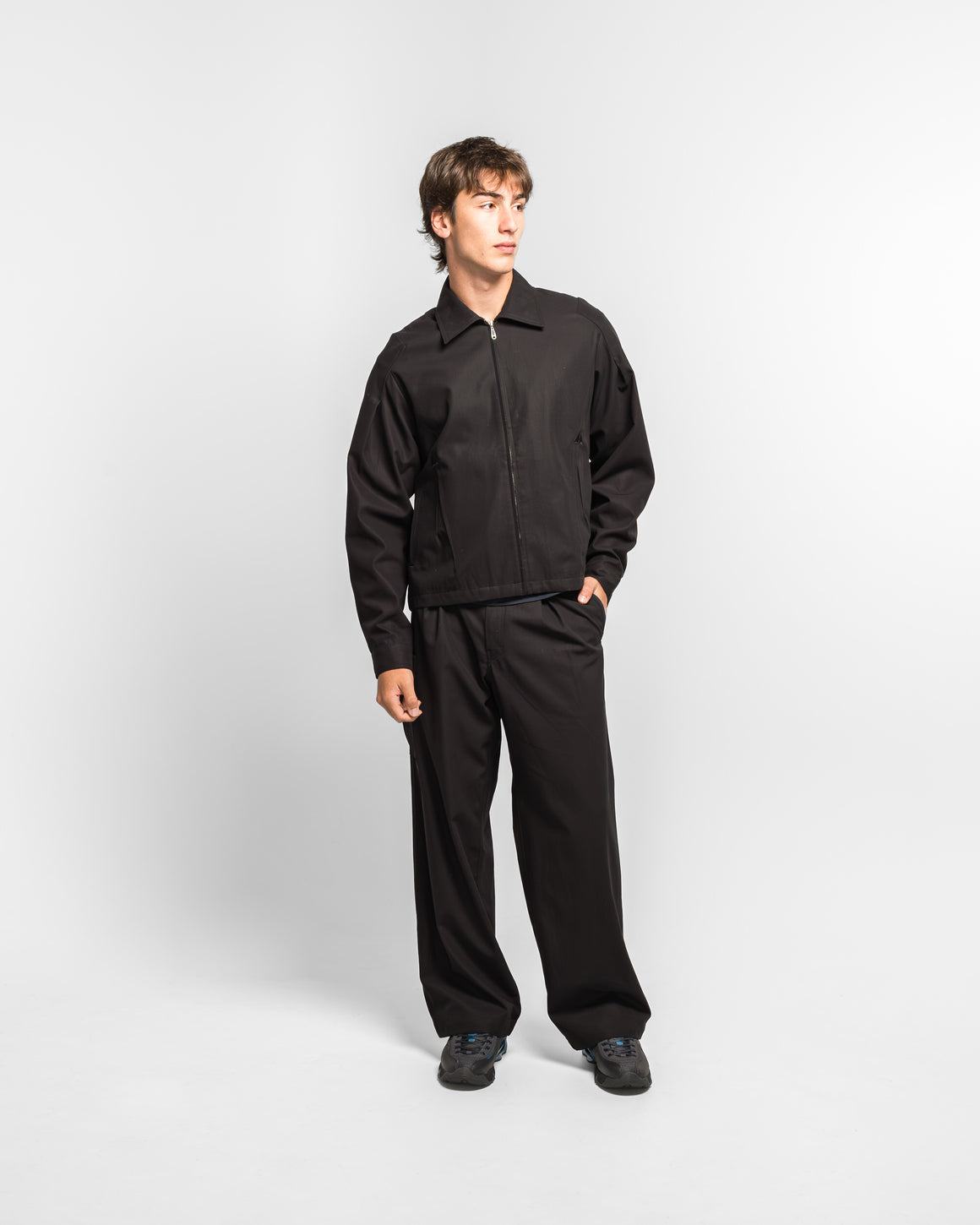 Asics - Mirbelioids Trousers - Black - UP THERE