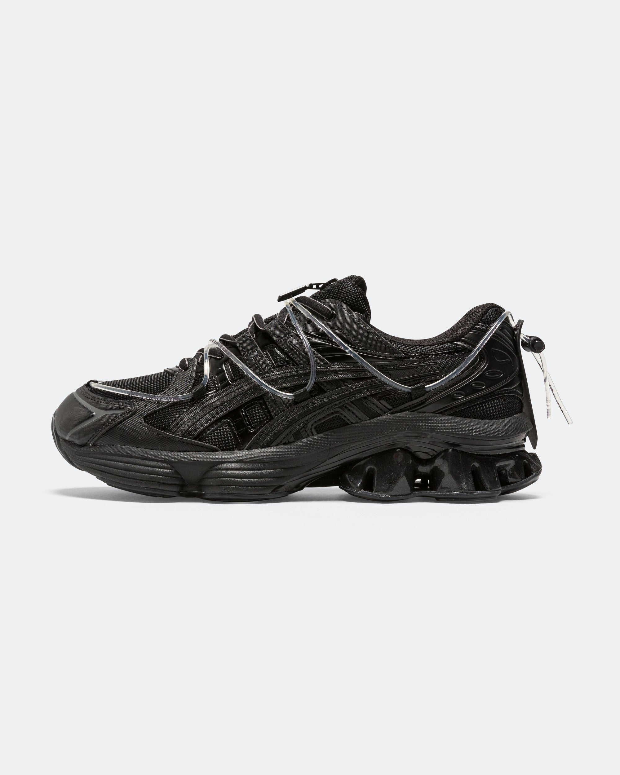 Asics - GEL-Kinetic Fluent x YOASOBI - Black/Black | UP THERE