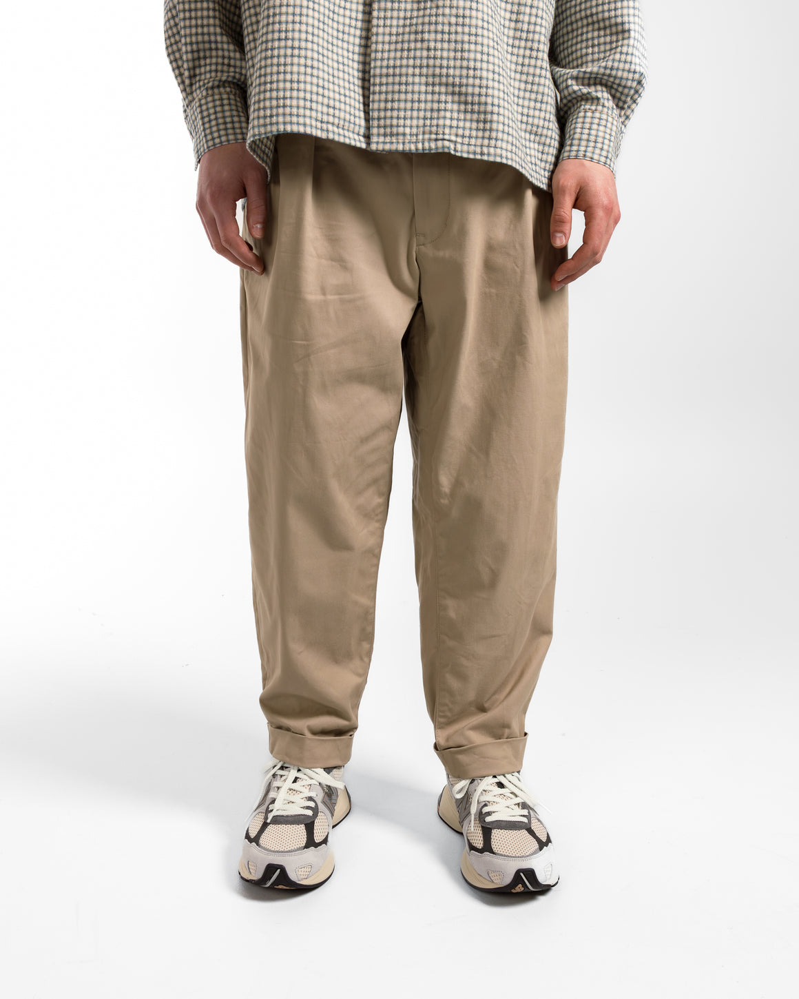Beams Plus - 2 Pleat Twill Pants - Khaki - UP THERE