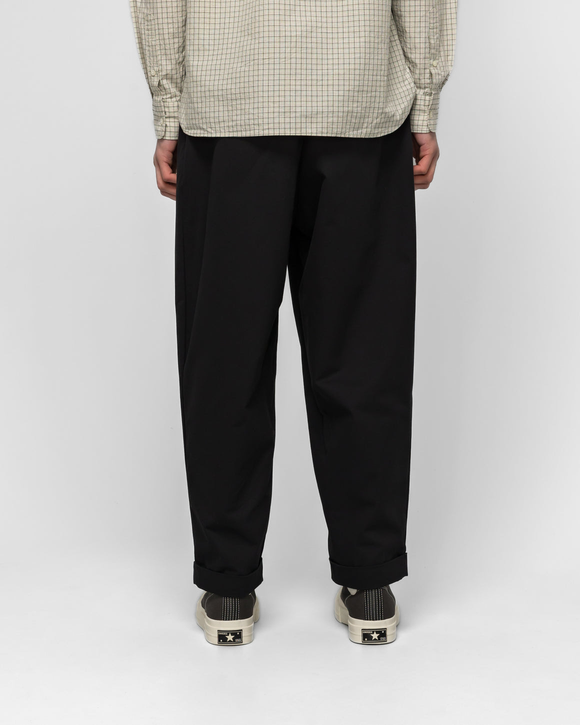 Beams Plus - 2 Pleats Tapered Twill - Black - UP THERE